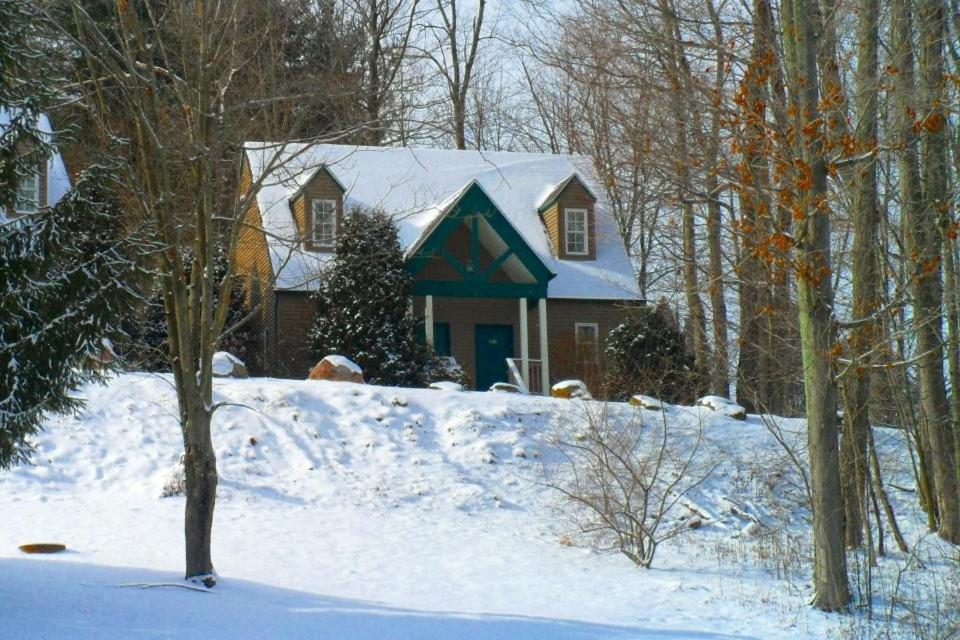 Spruce Hill Inn & Cottages photo 7