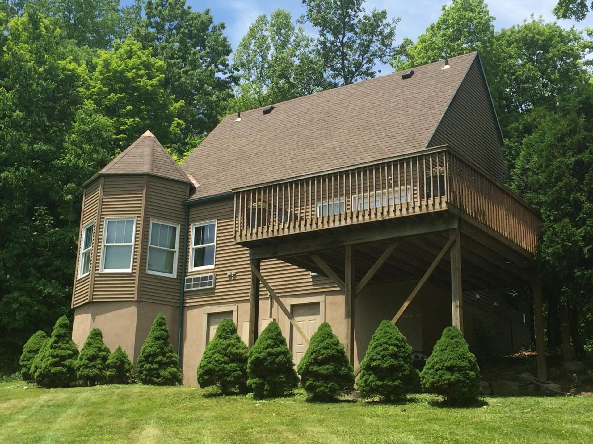 Spruce Hill Inn & Cottages photo 32