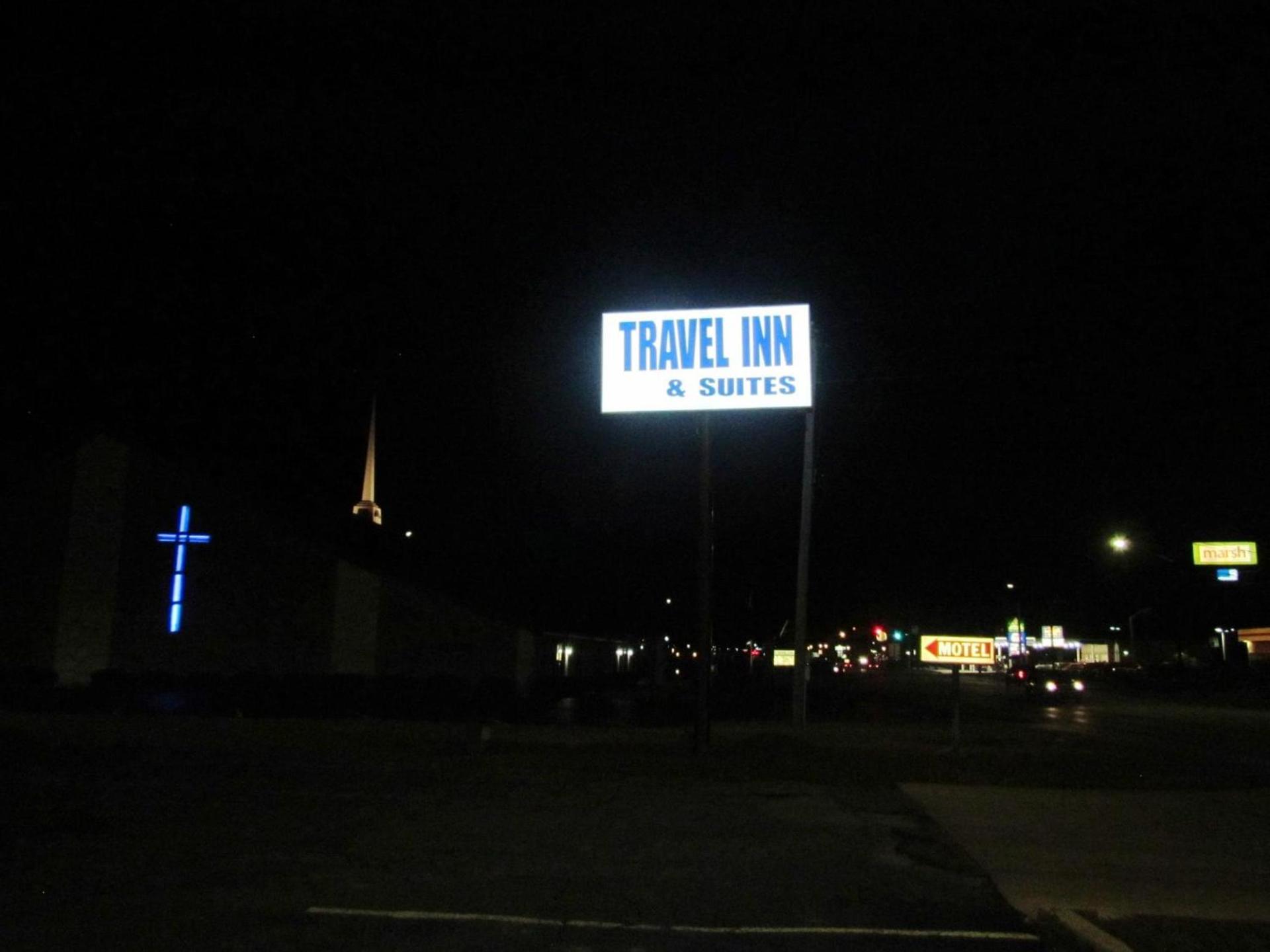 Travel Inn & Suites photo 10