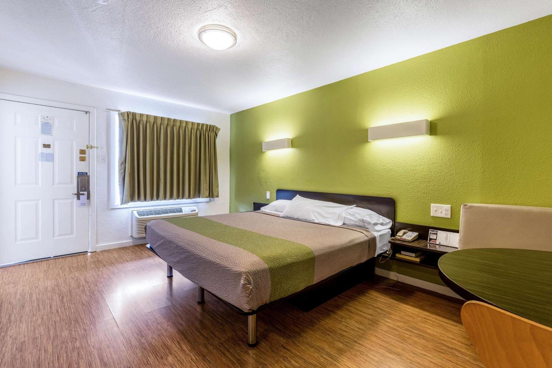 Motel 6 San Rafael, CA photo 7