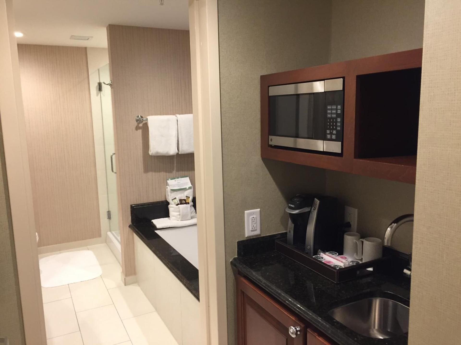 Town & Country Inn and Suites photo 31