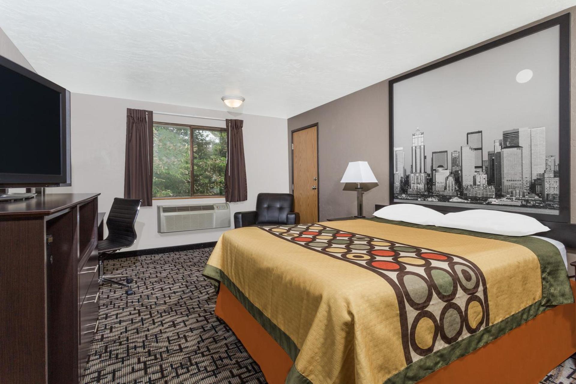 Super 8 by Wyndham Bremerton photo 24