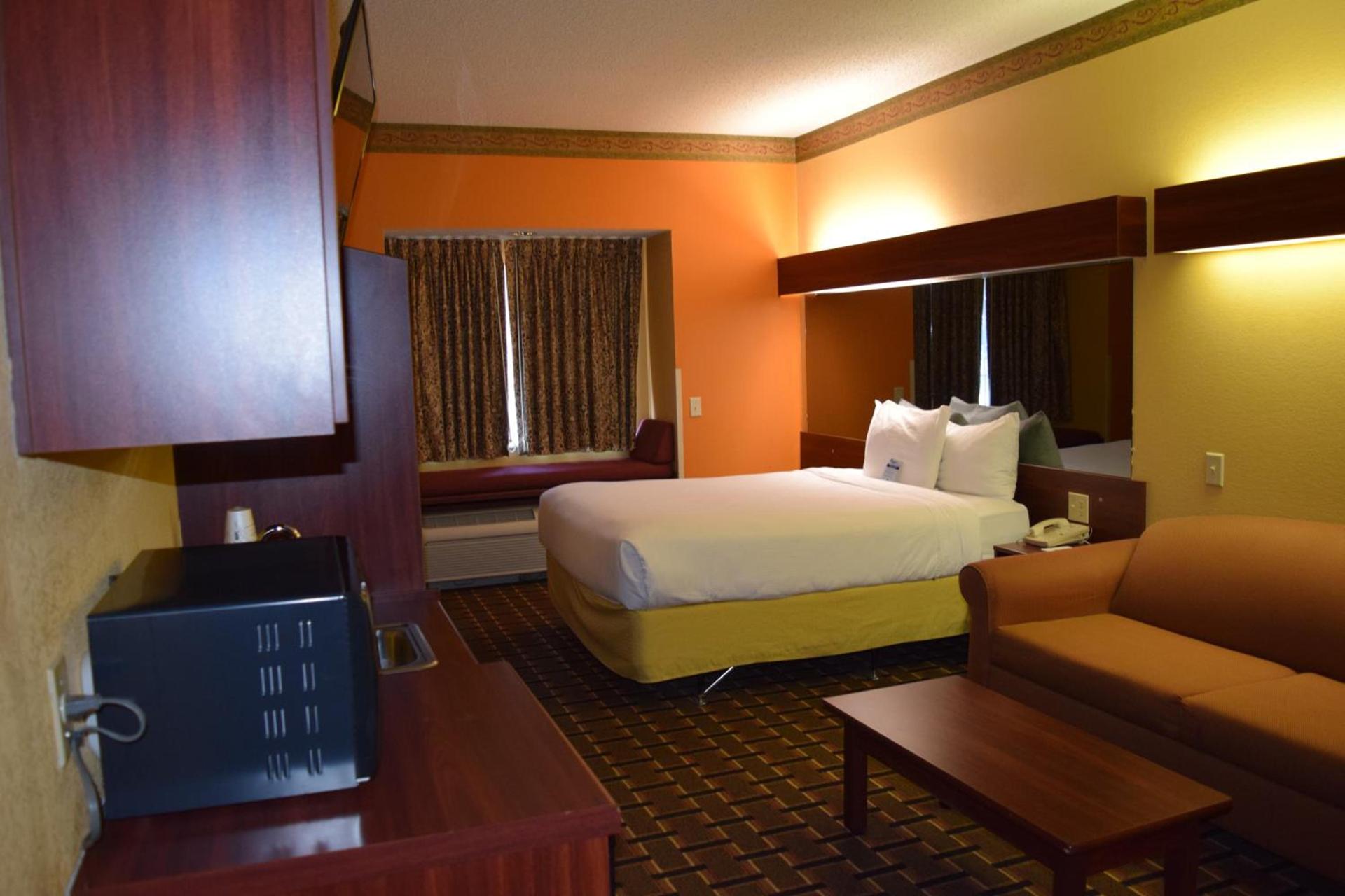 Microtel Inn & Suites by Wyndham Rock Hill/Charlotte Area photo 12