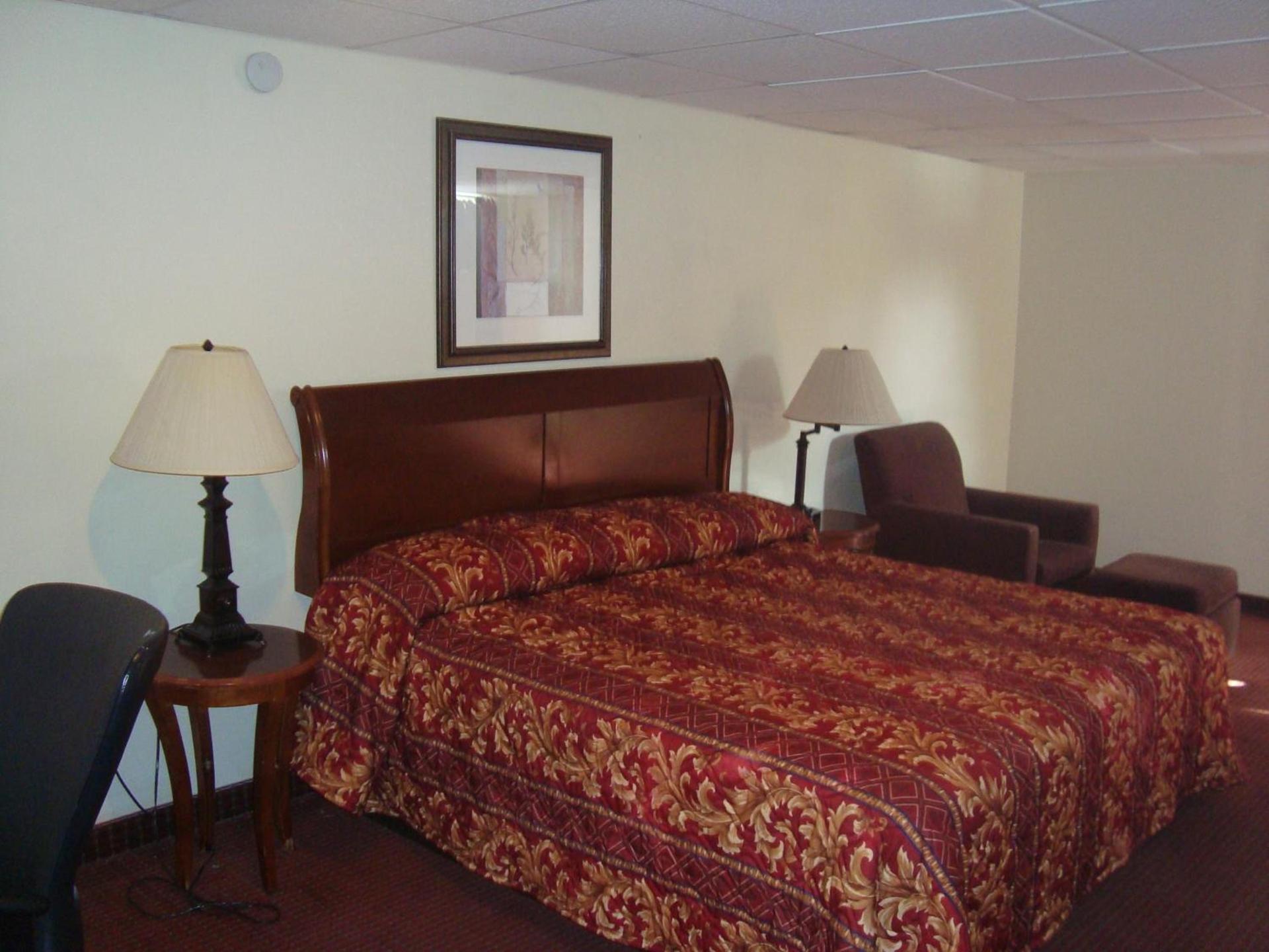 Super 8 by Wyndham Monticello NY photo 21