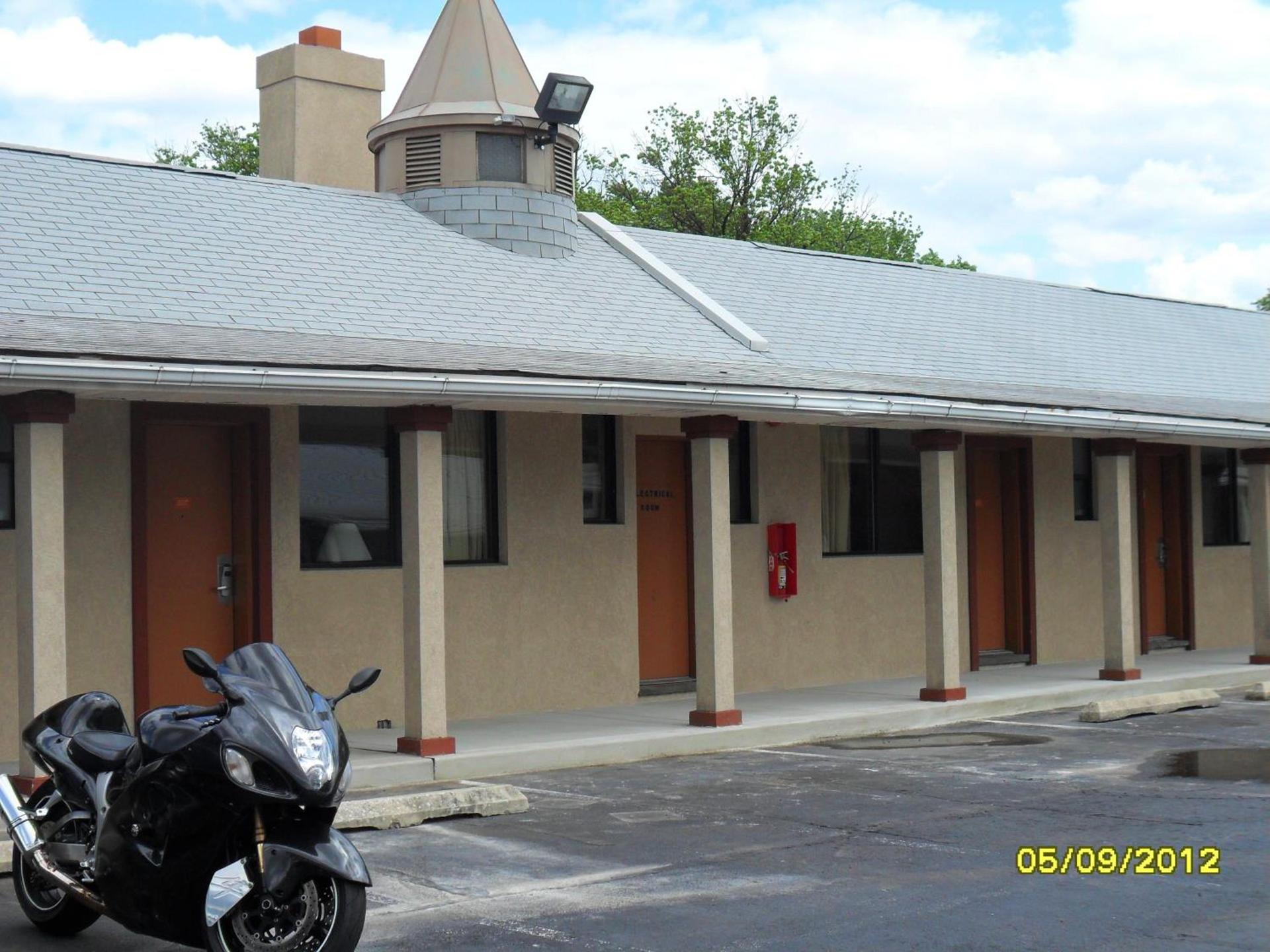 Red Carpet Inn Brooklawn photo 4