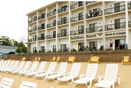 Parkshore Resort photo 5