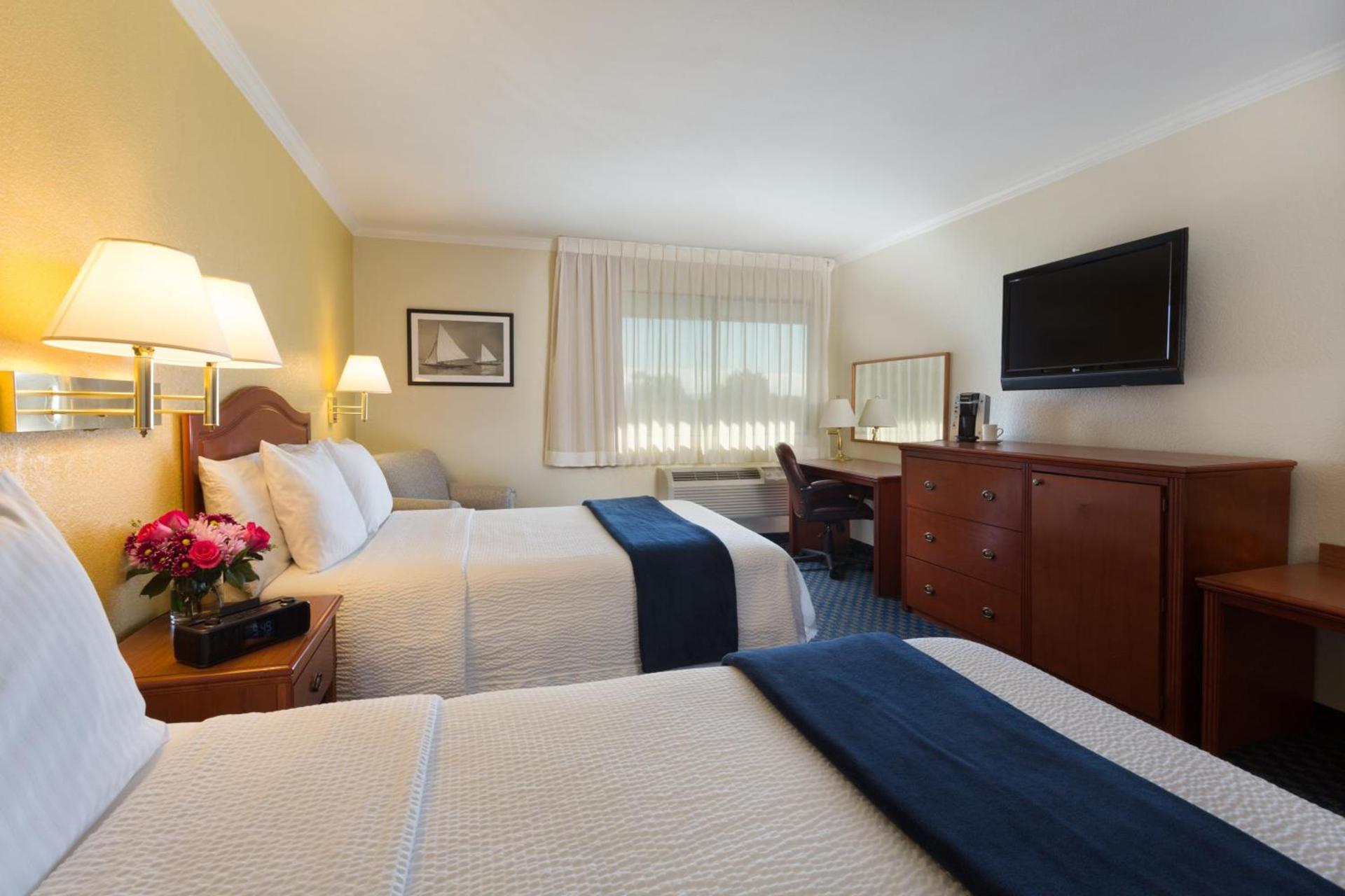 The Marina Inn on San Francisco Bay photo 22