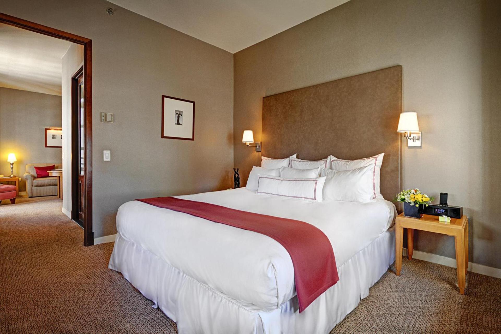 Hotel Giraffe by Library Hotel Collection photo 31