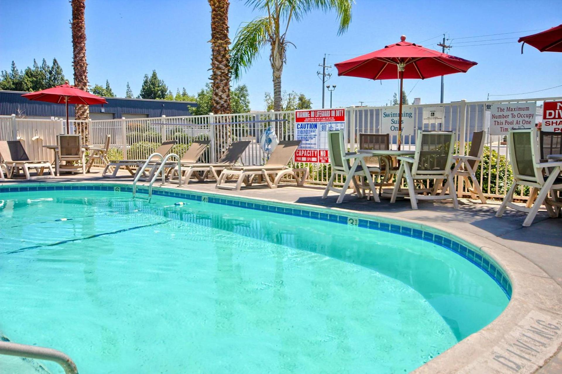Bridgeview Hotel photo 51