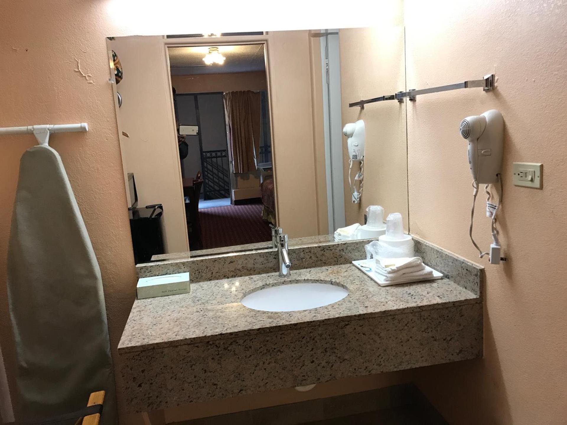 Travel Inn photo 7