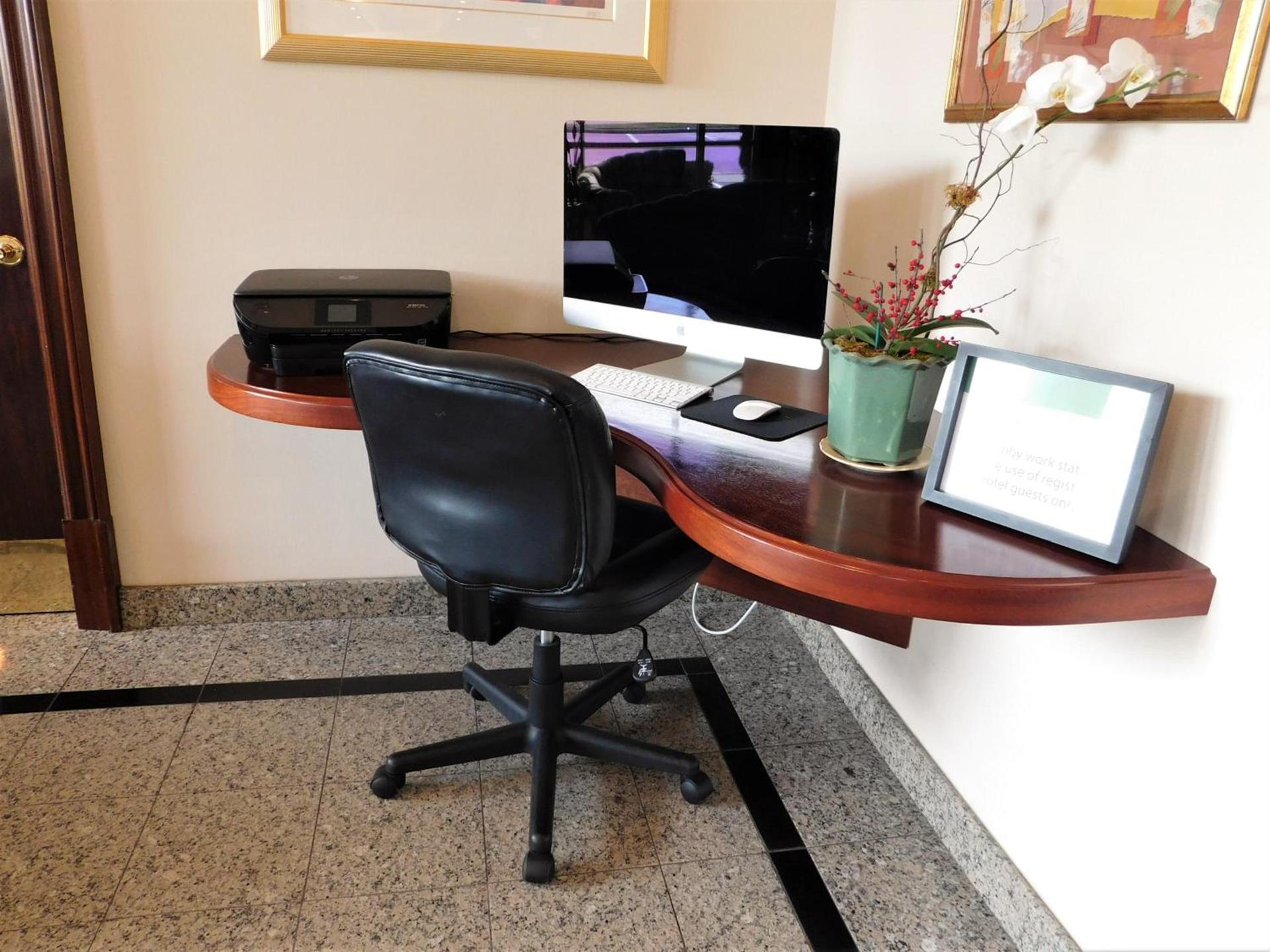 Town & Country Inn and Suites photo 16