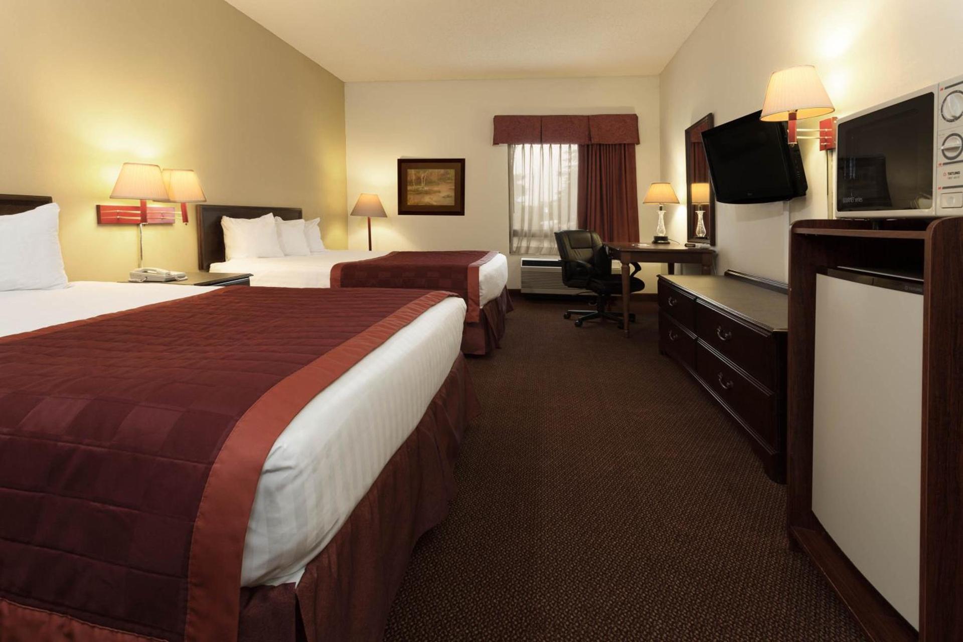 Baymont by Wyndham Mason photo 10