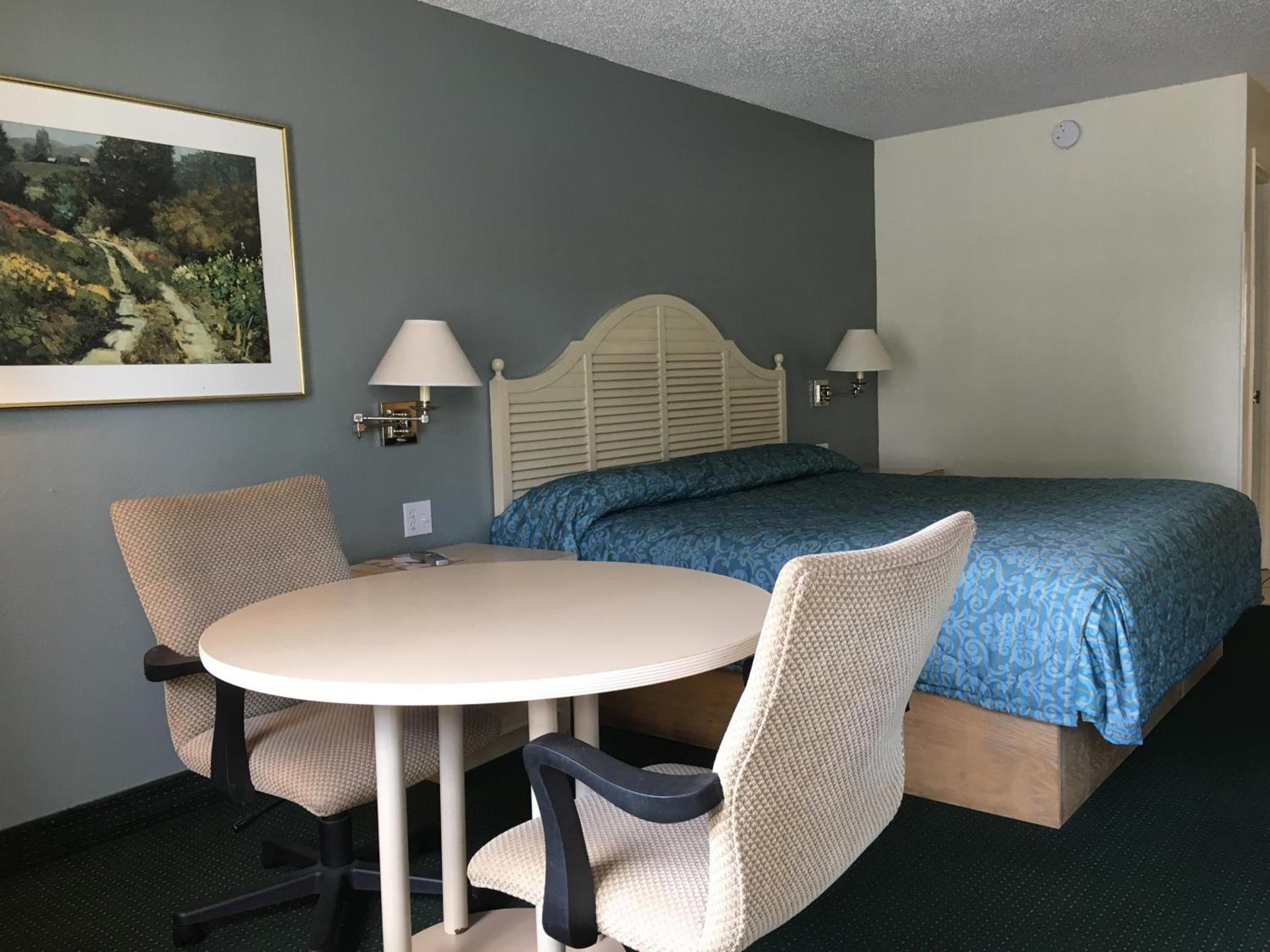 Riviera Motel photo 8