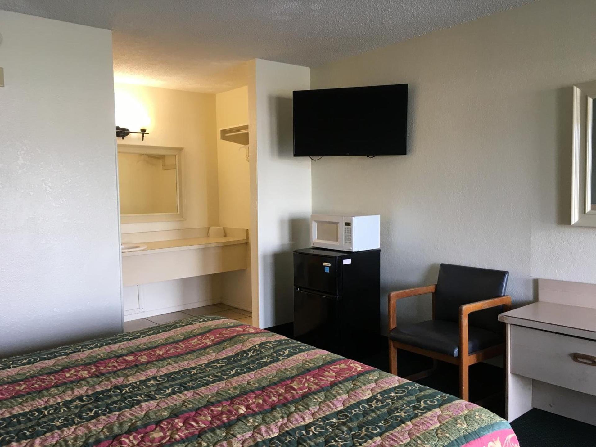 Riviera Motel photo 14