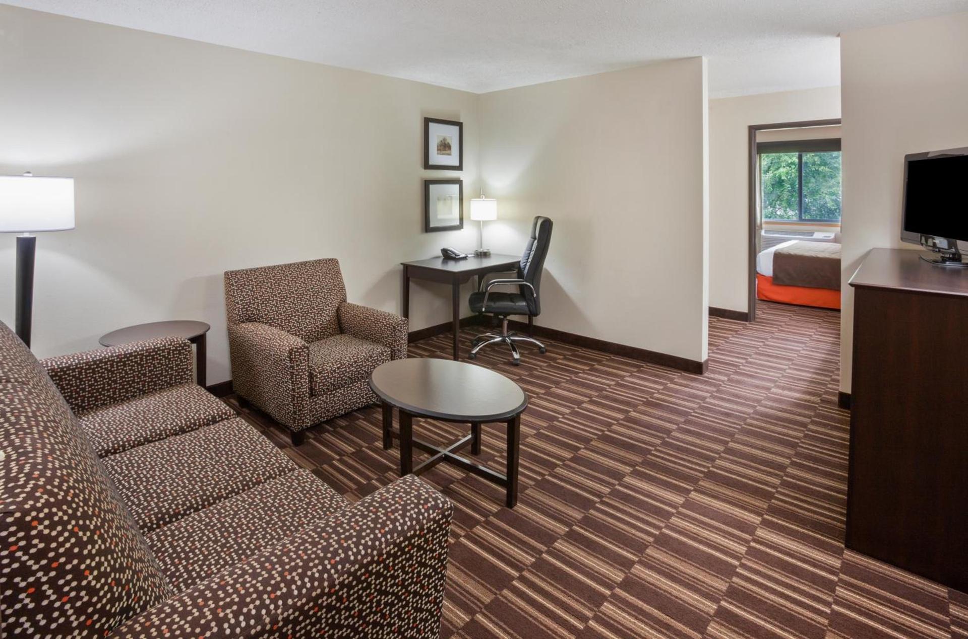 AmericInn by Wyndham Sartell photo 29