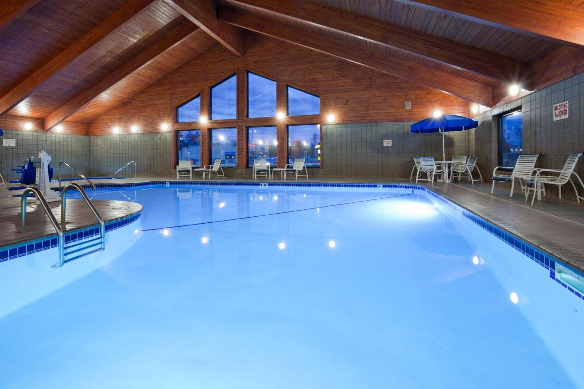 AmericInn by Wyndham Sartell photo 3