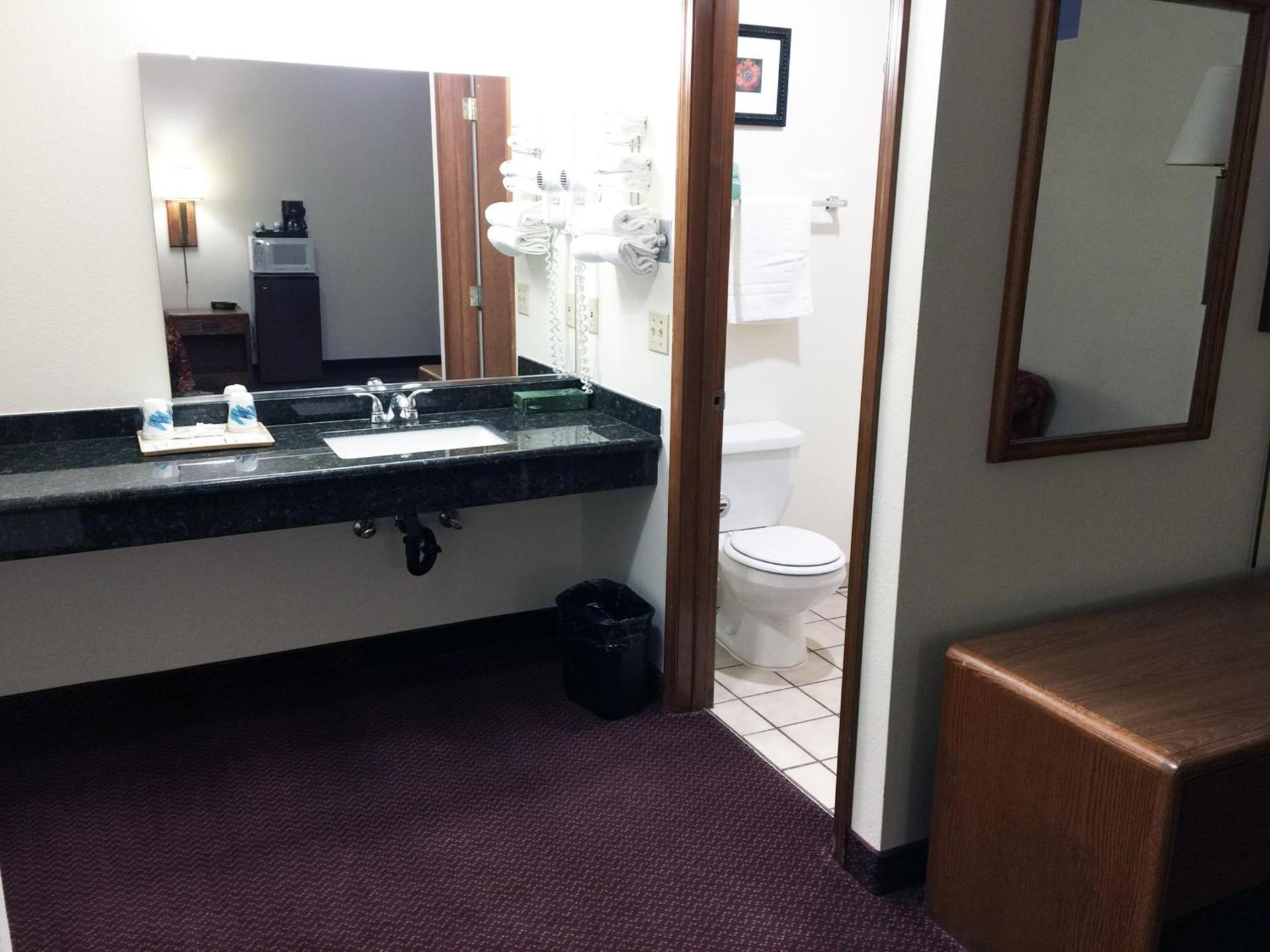 Westward Inn photo 25