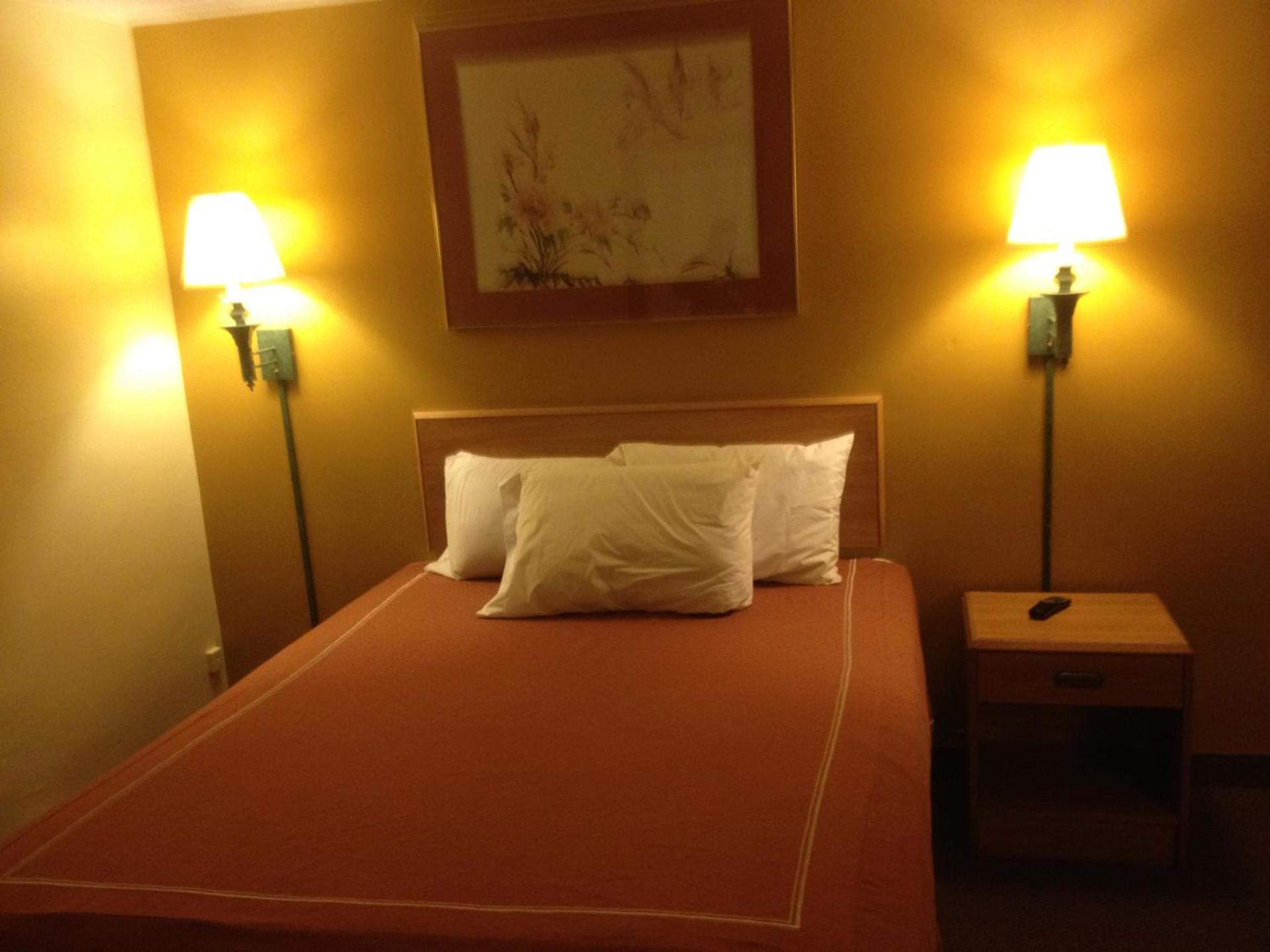 Caravan Motel photo 18