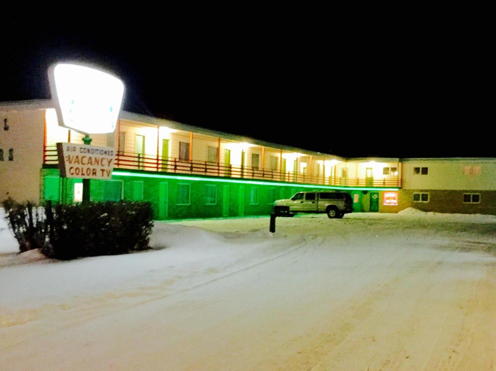 Cedars Motel photo 21