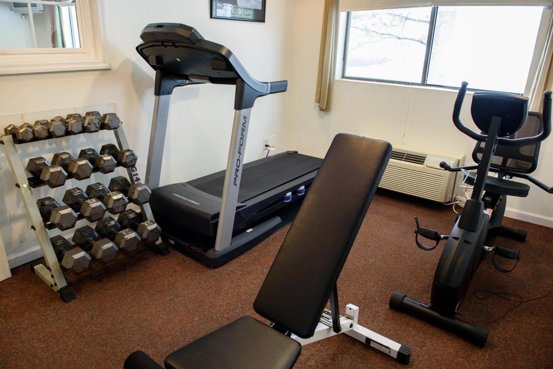 Americas Best Value Inn New Paltz photo 33