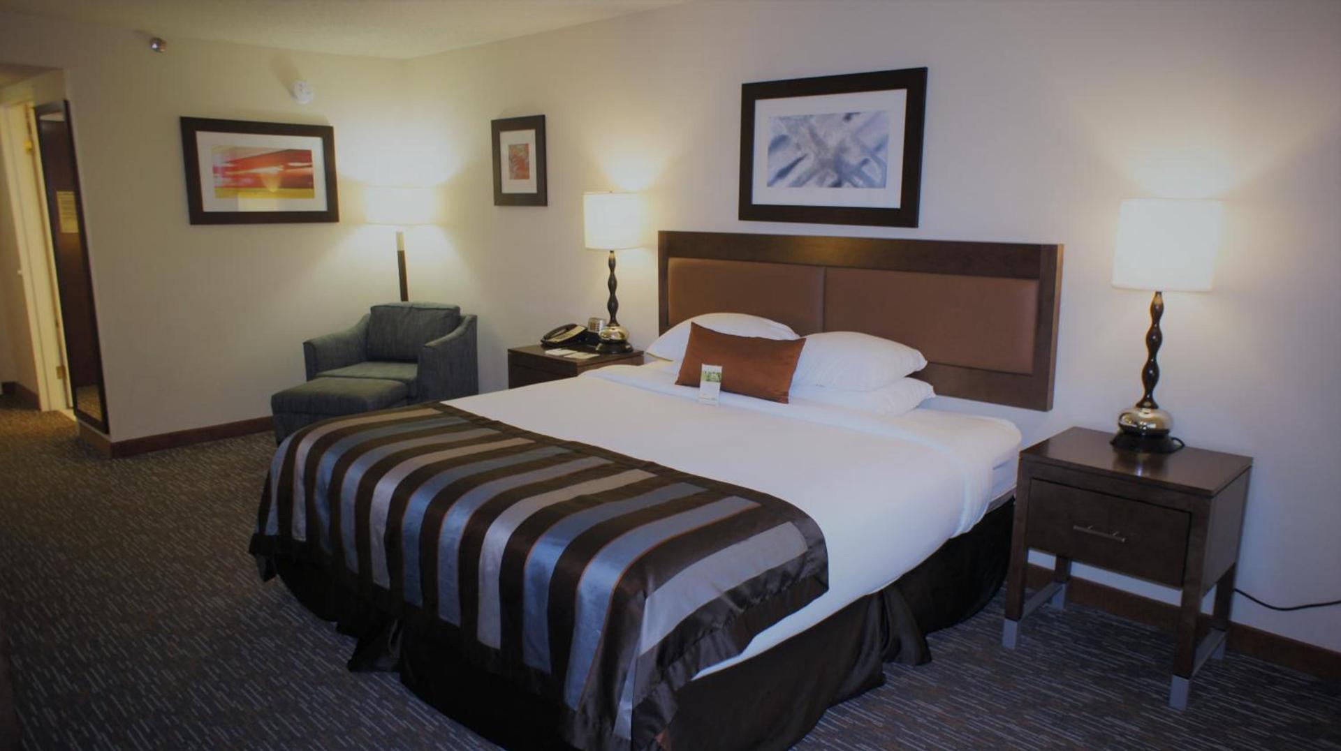 Wingate by Wyndham - Chattanooga photo 10
