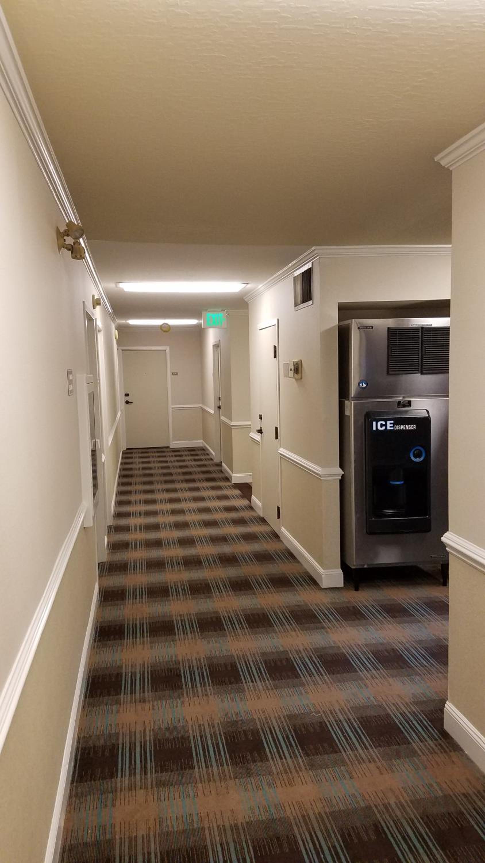 Chelsea Inn photo 41