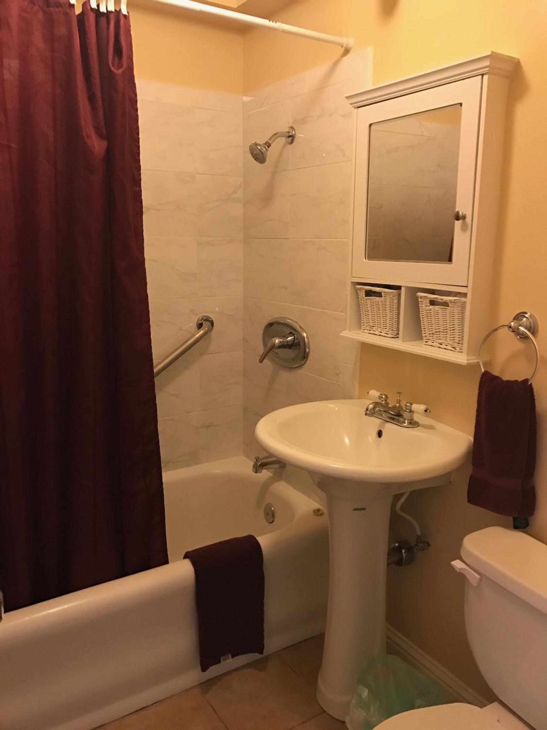 Mayflower Hotel photo 29