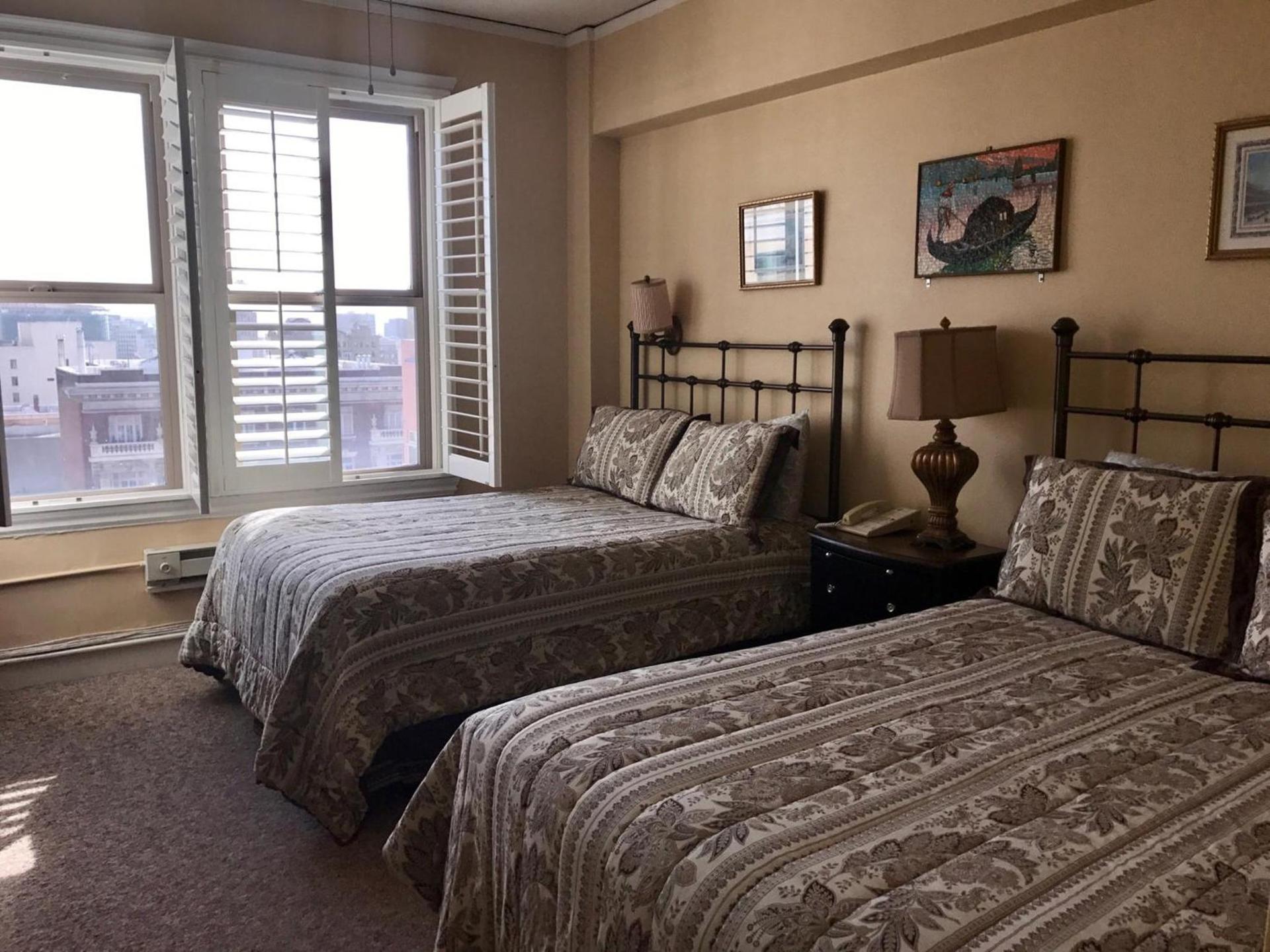 Mayflower Hotel photo 31