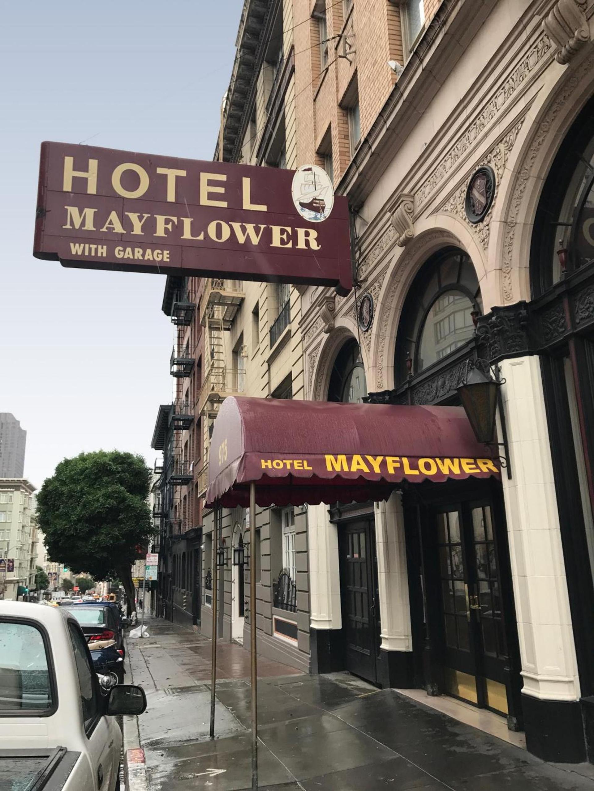 Mayflower Hotel photo 24