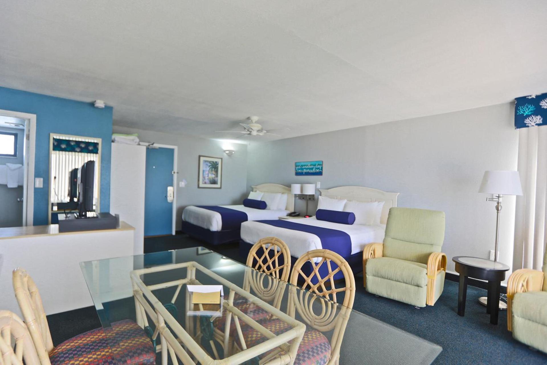 Shoreline Island Resort - Exclusively Adult photo 9
