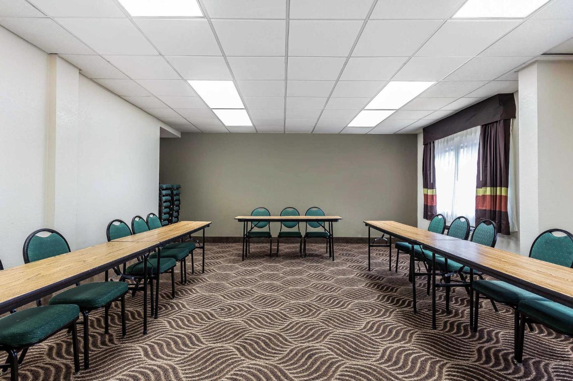 Quality Inn & Suites Salisbury South photo 8