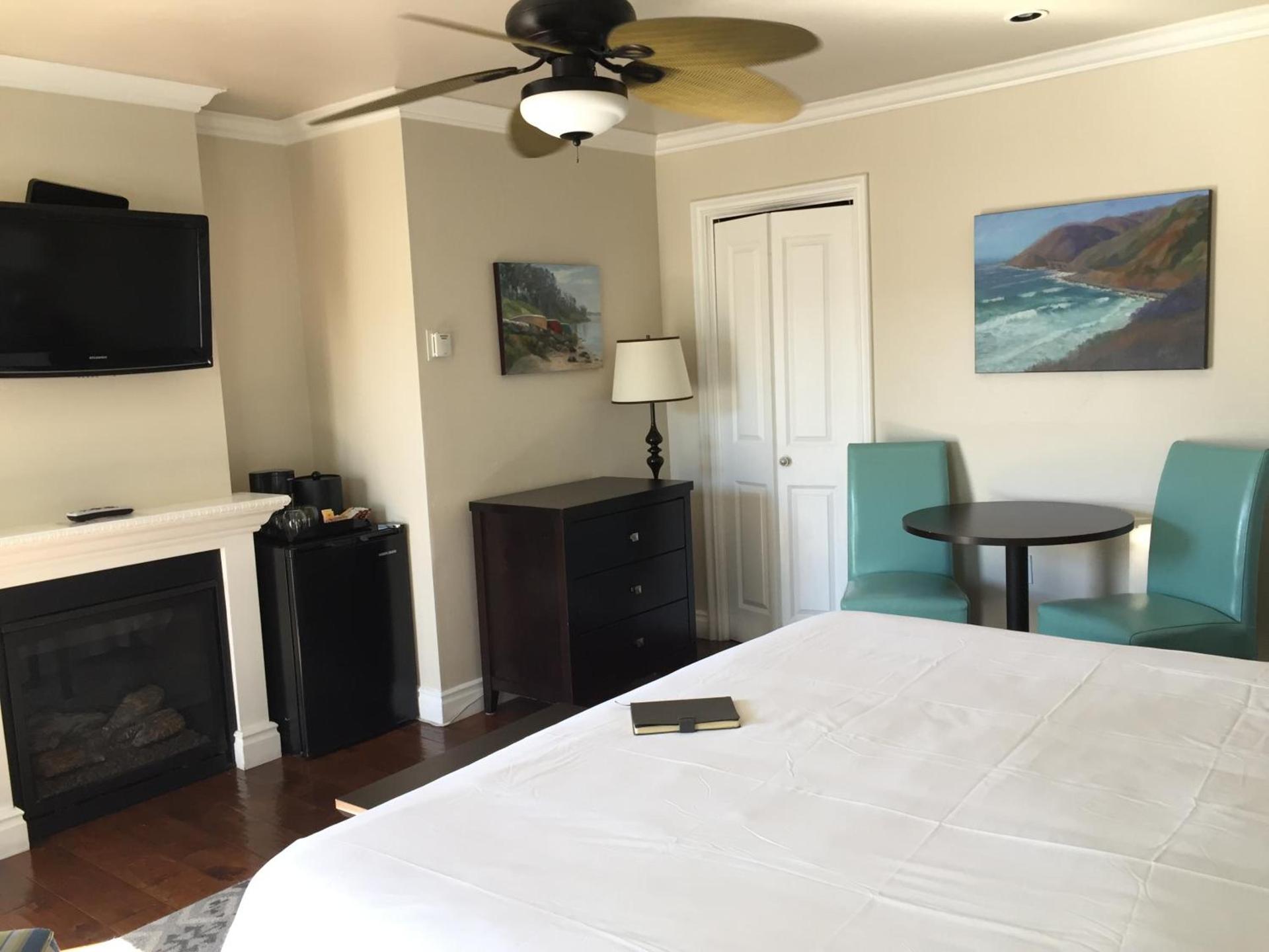 Beach Bungalow Inn and Suites photo 2