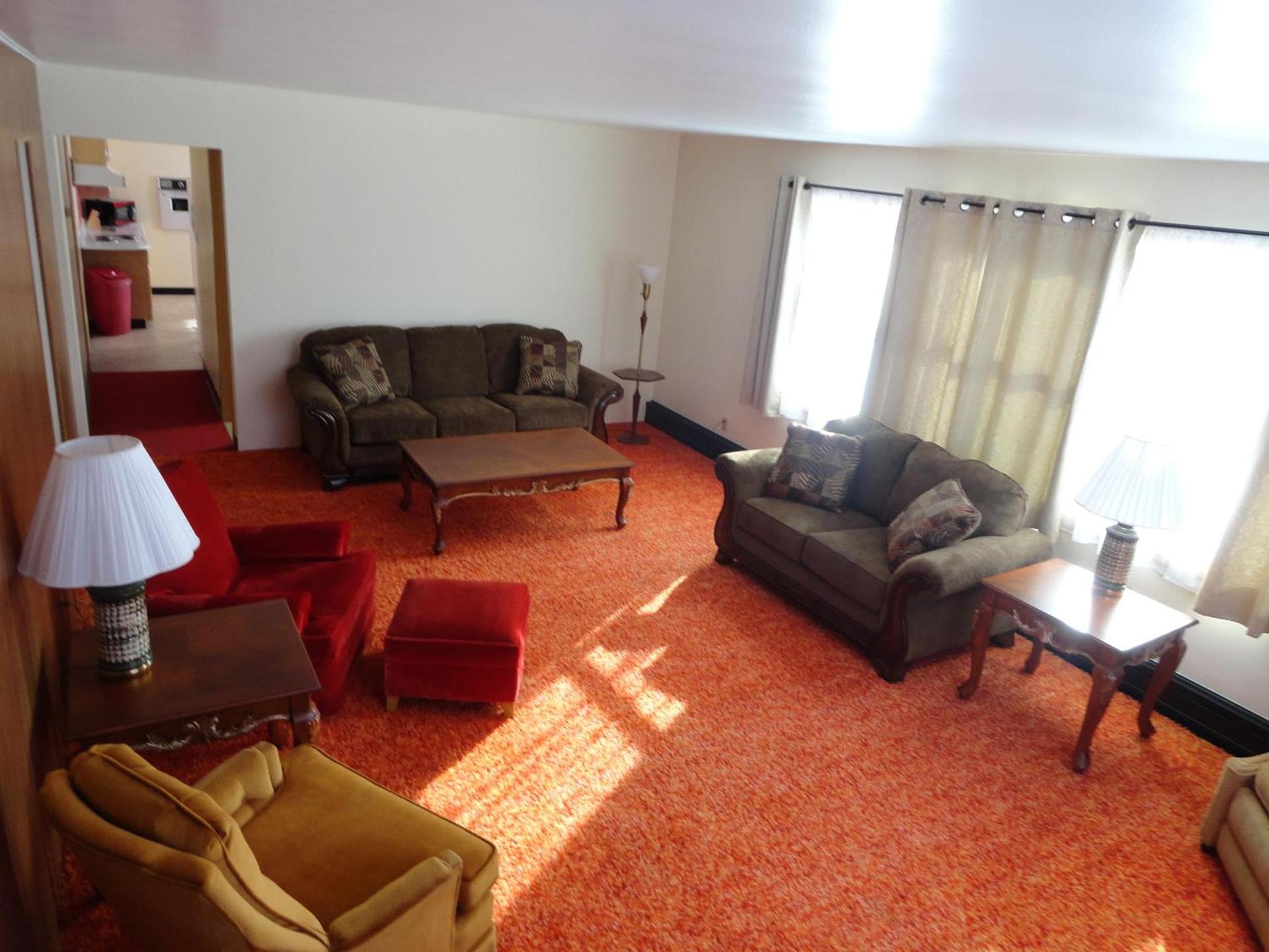 Cedars Motel photo 26