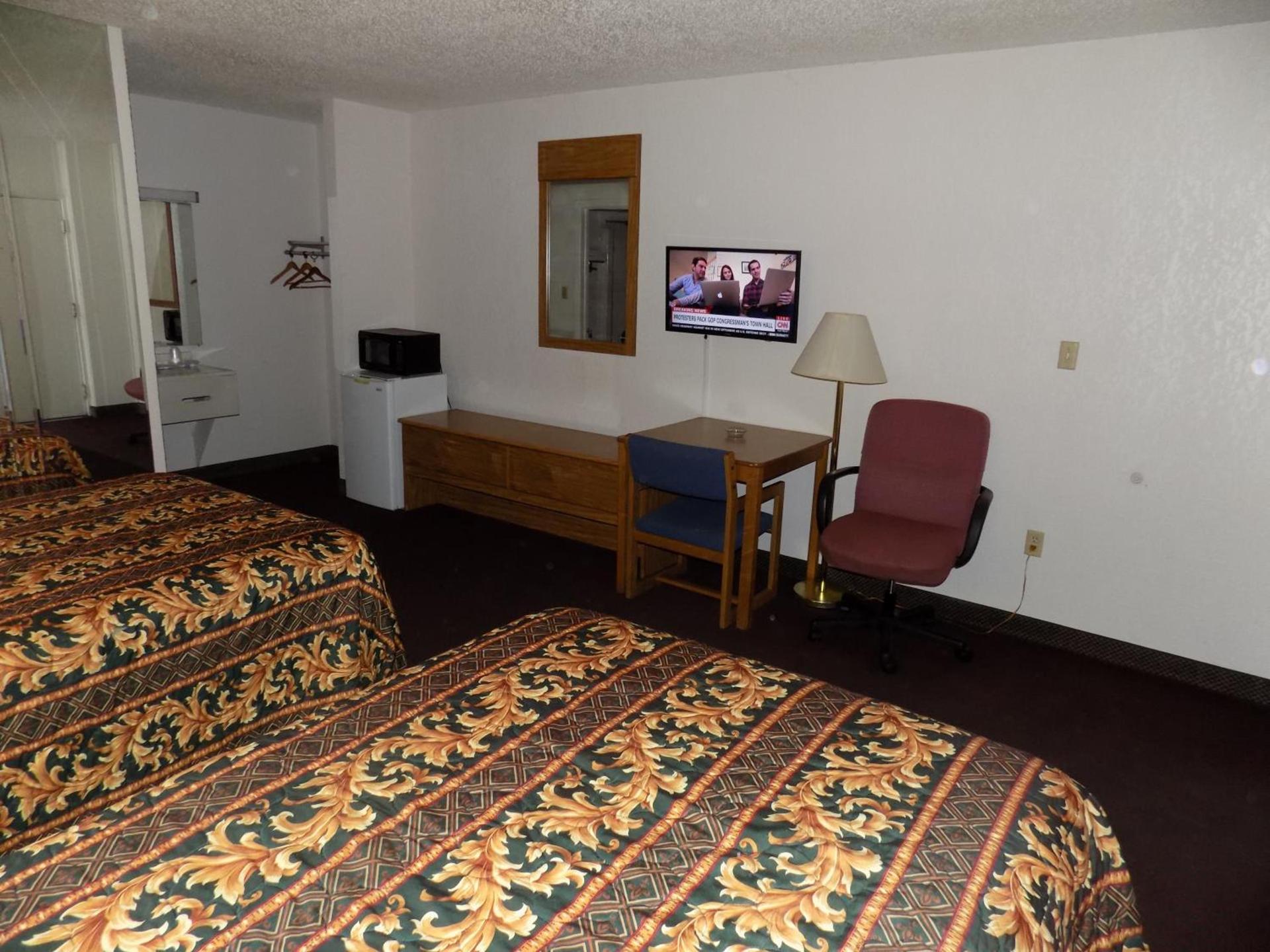 Plaza Inn photo 4