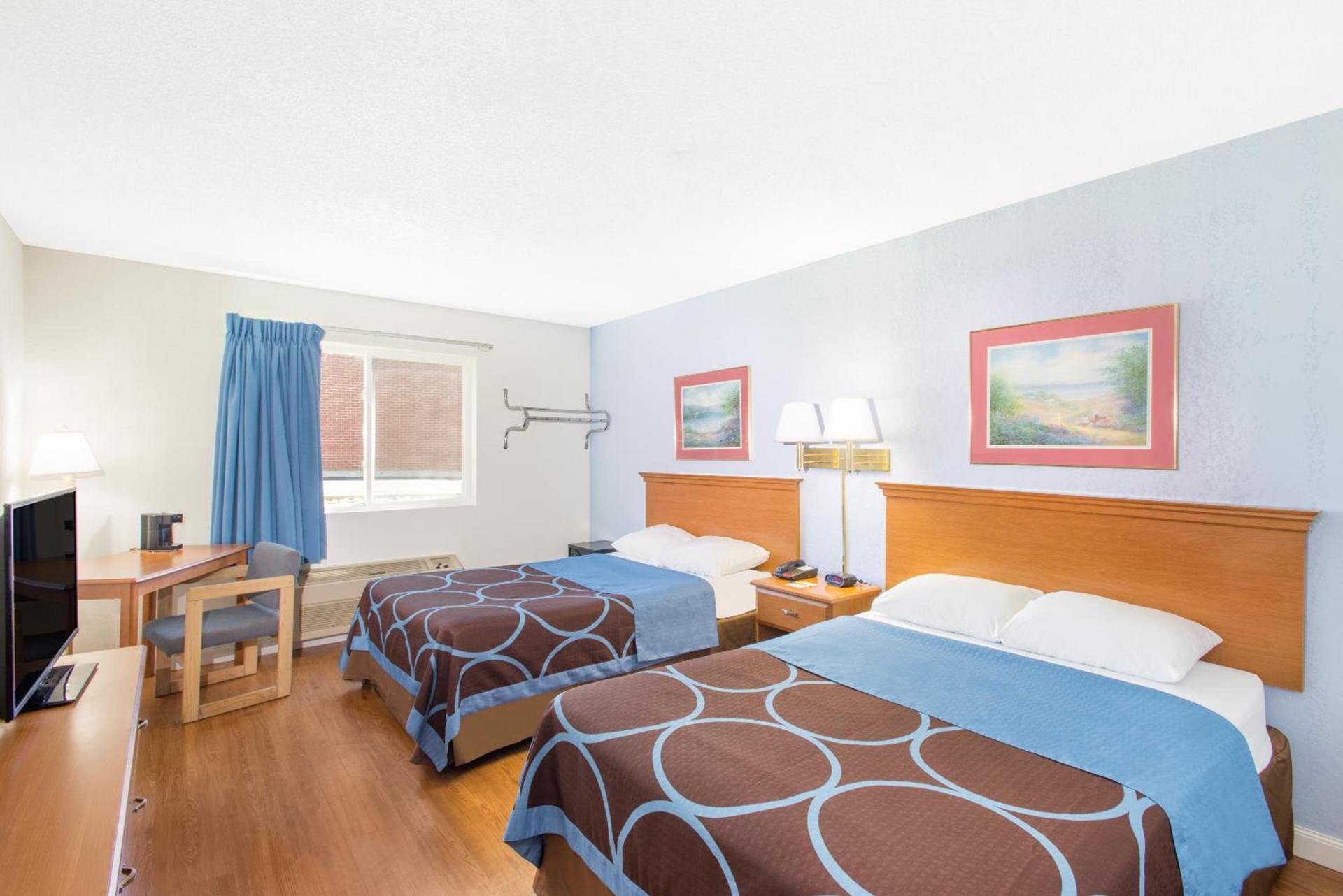 Rodeway Inn photo 26