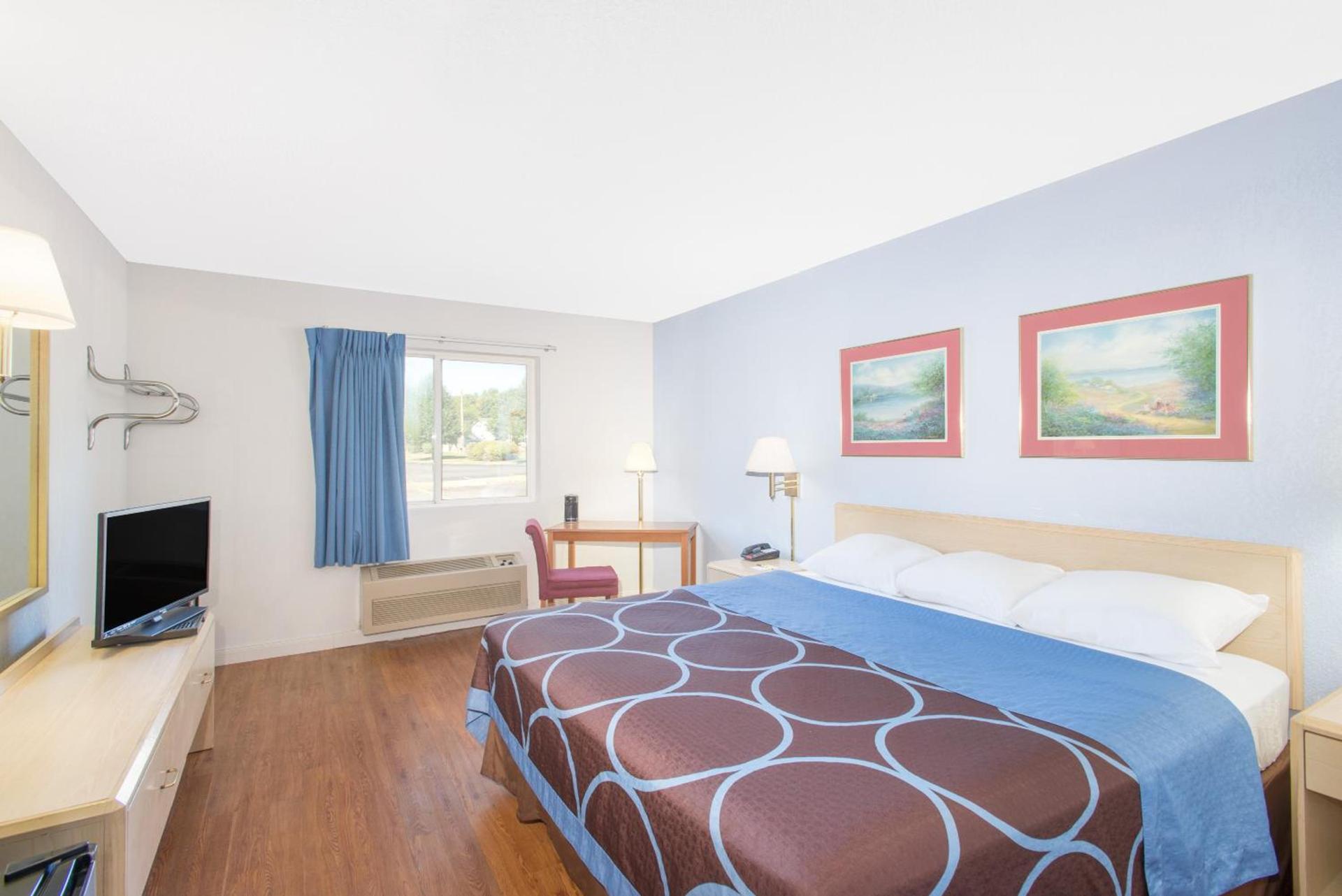 Rodeway Inn photo 25