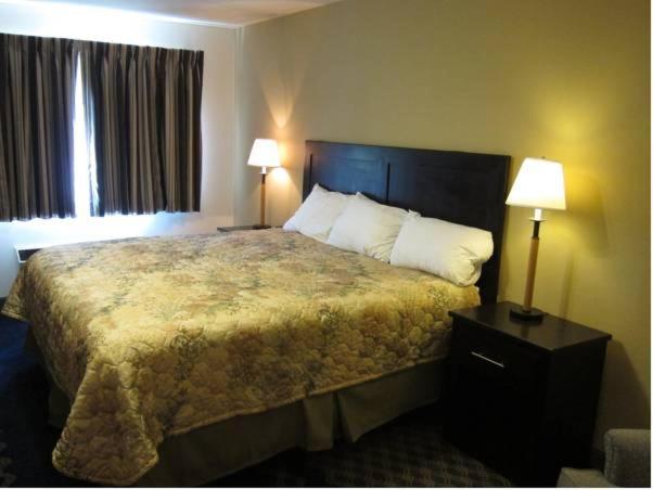 Fidalgo Country Inn photo 8