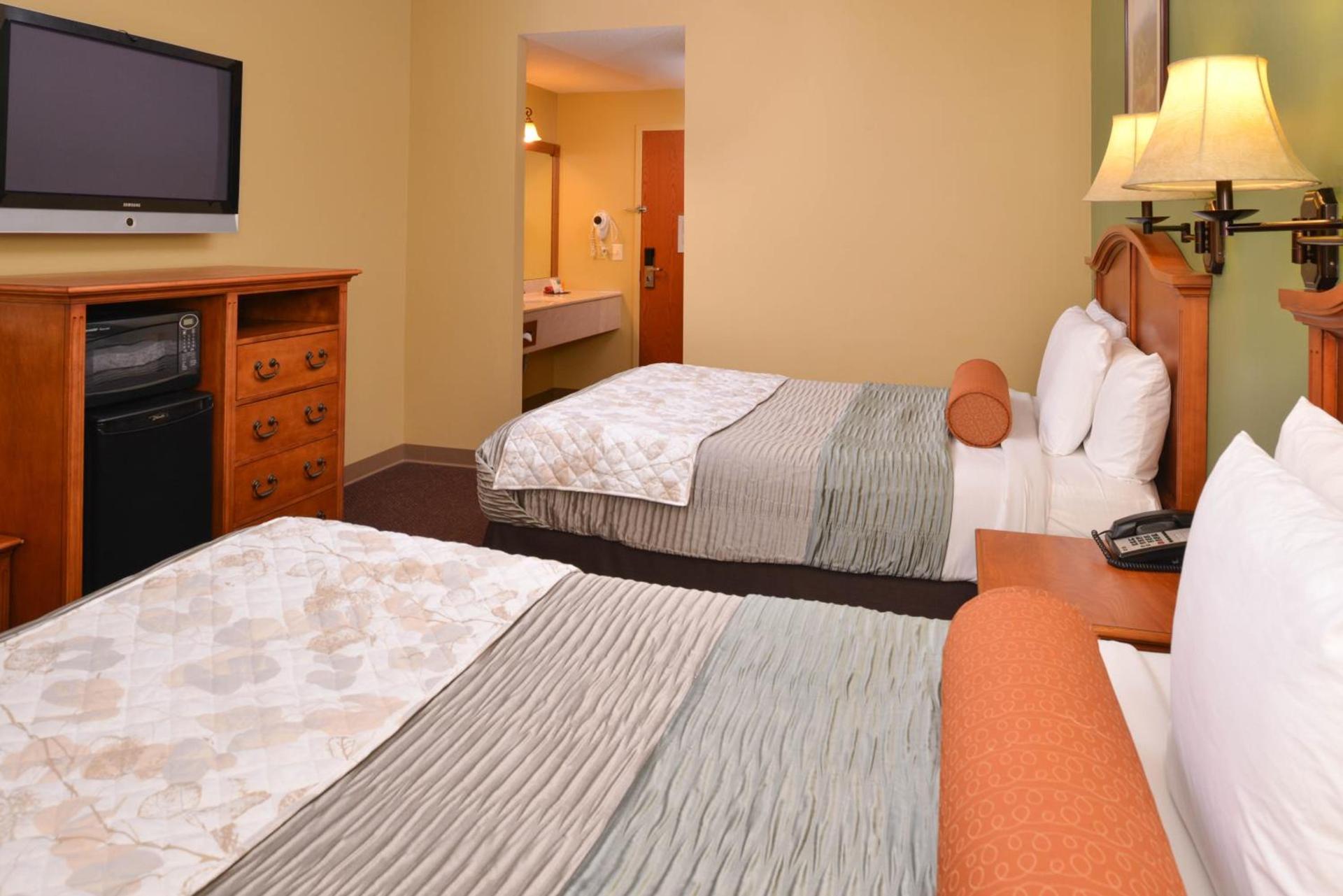 Country Hearth Inn & Suites Edwardsville photo 17