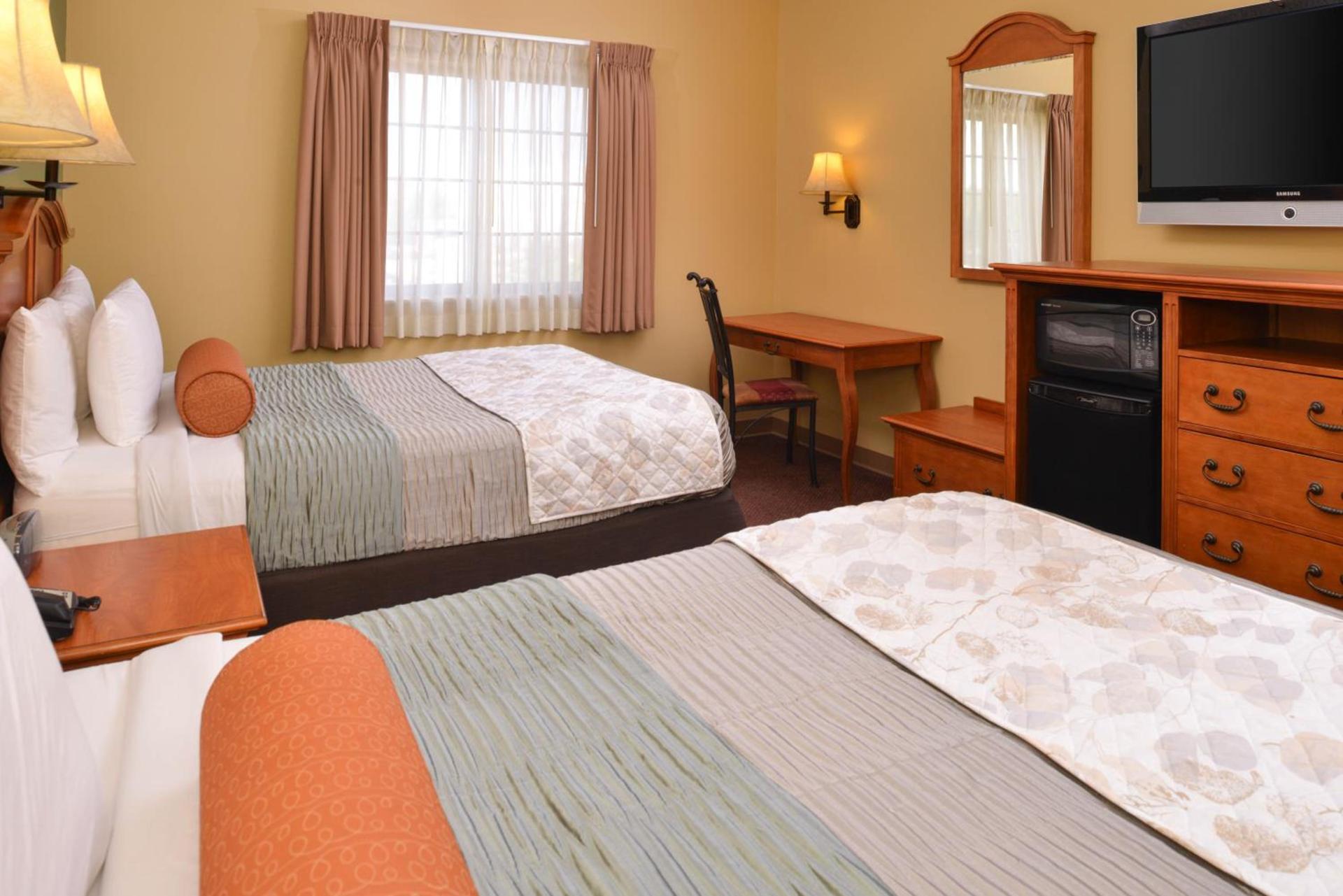 Country Hearth Inn & Suites Edwardsville photo 20