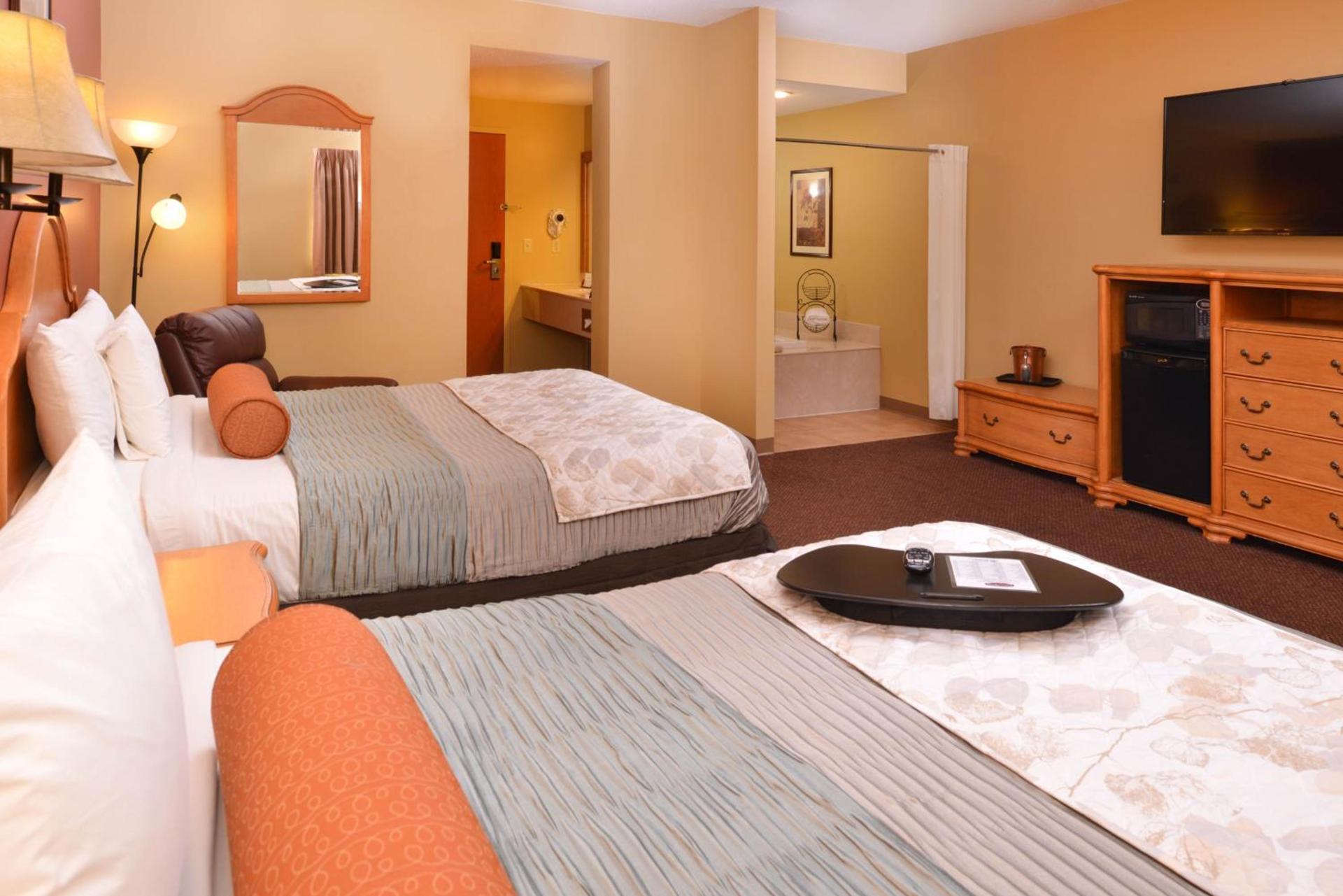 Country Hearth Inn & Suites Edwardsville photo 26