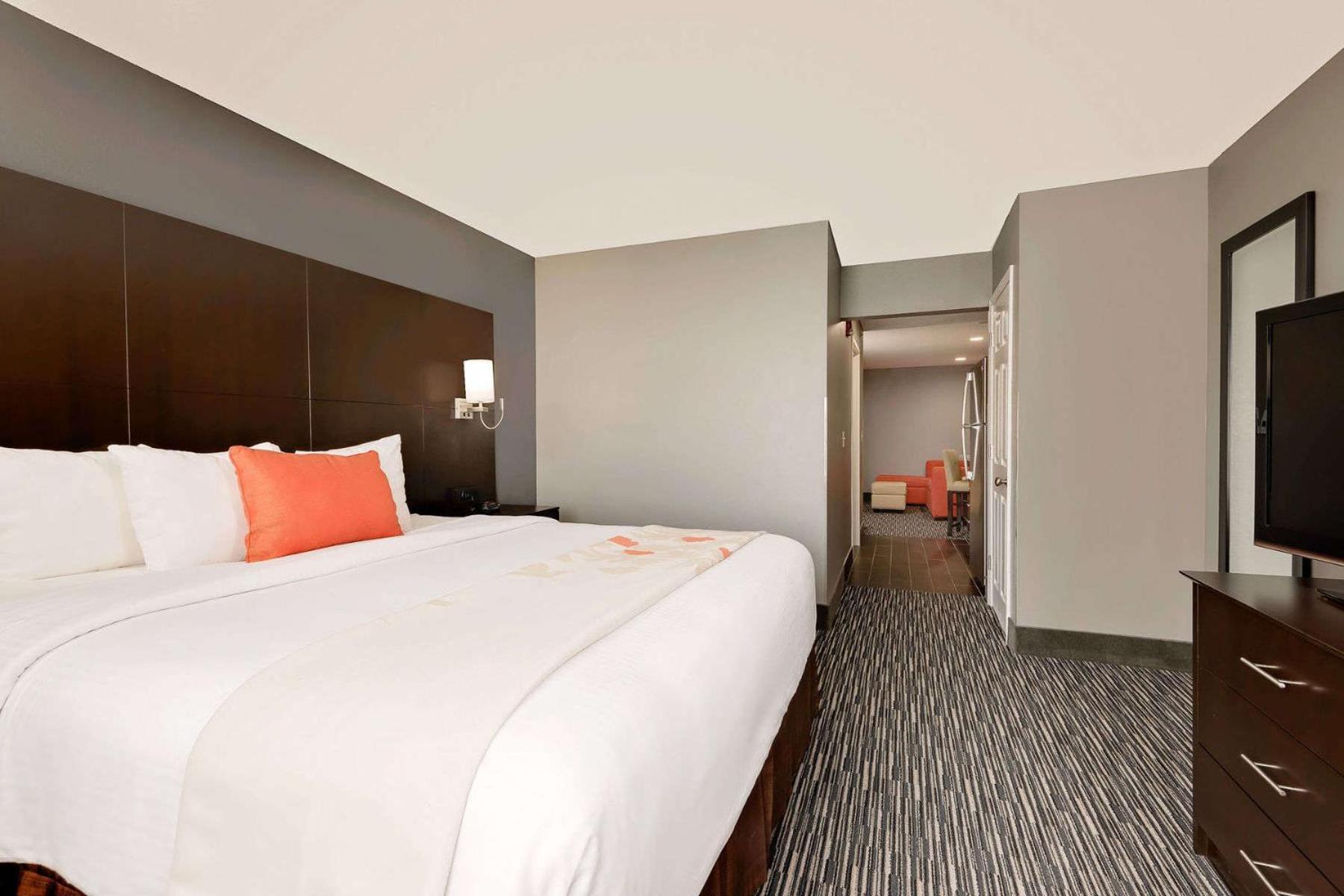 Hawthorn Extended Stay by Wyndham Columbus West photo 5