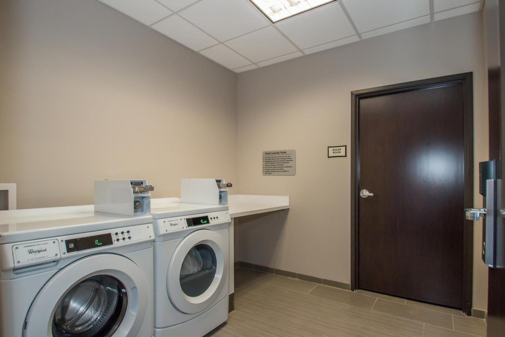 Executive Inn Fort Worth West photo 17