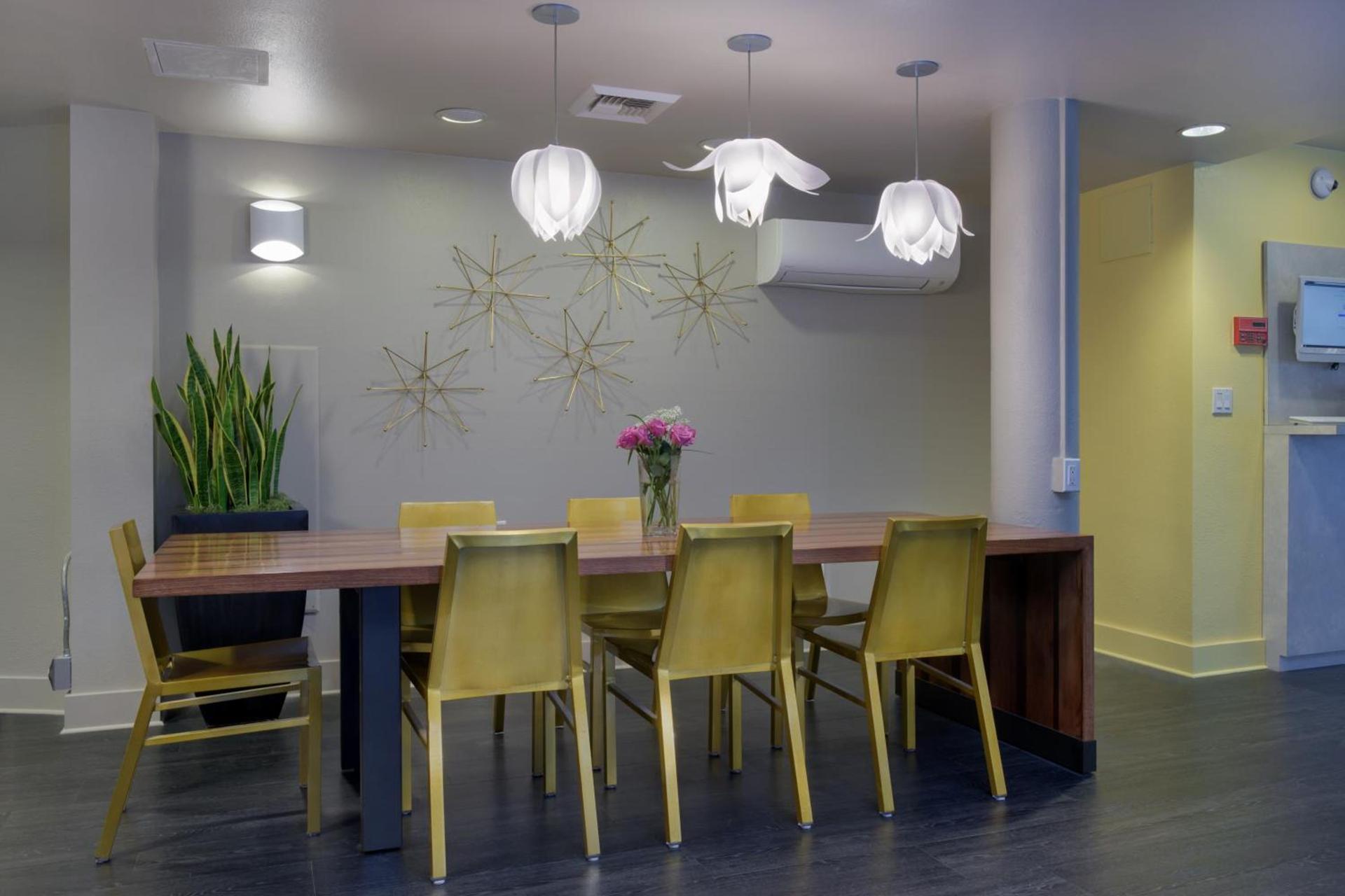 Belltown Inn photo 15