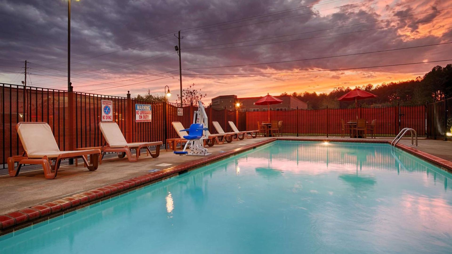 Best Western Plus Gadsden Hotel & Suites photo 2
