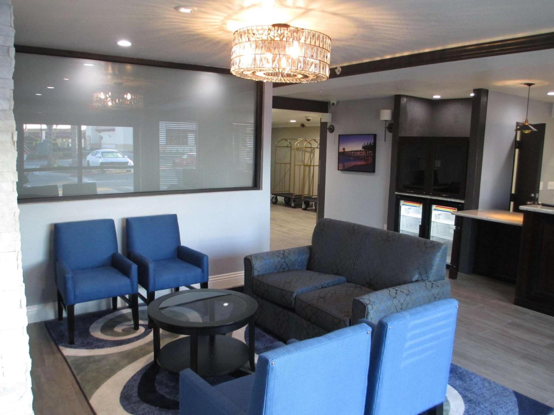 Best Western Plus Diamond Valley Inn photo 11