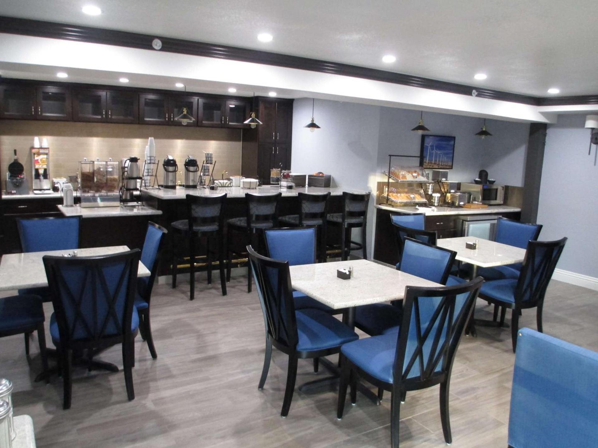 Best Western Plus Diamond Valley Inn photo 21