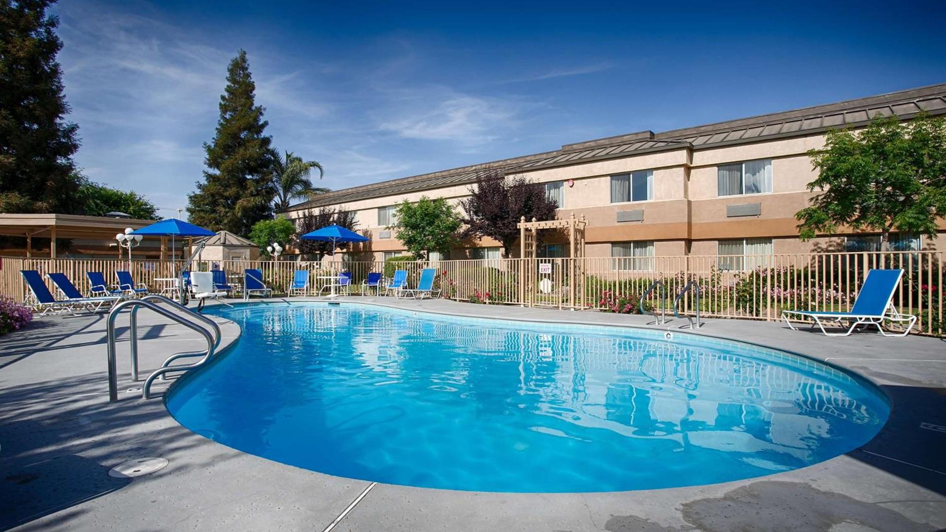Best Western Porterville Inn photo 2