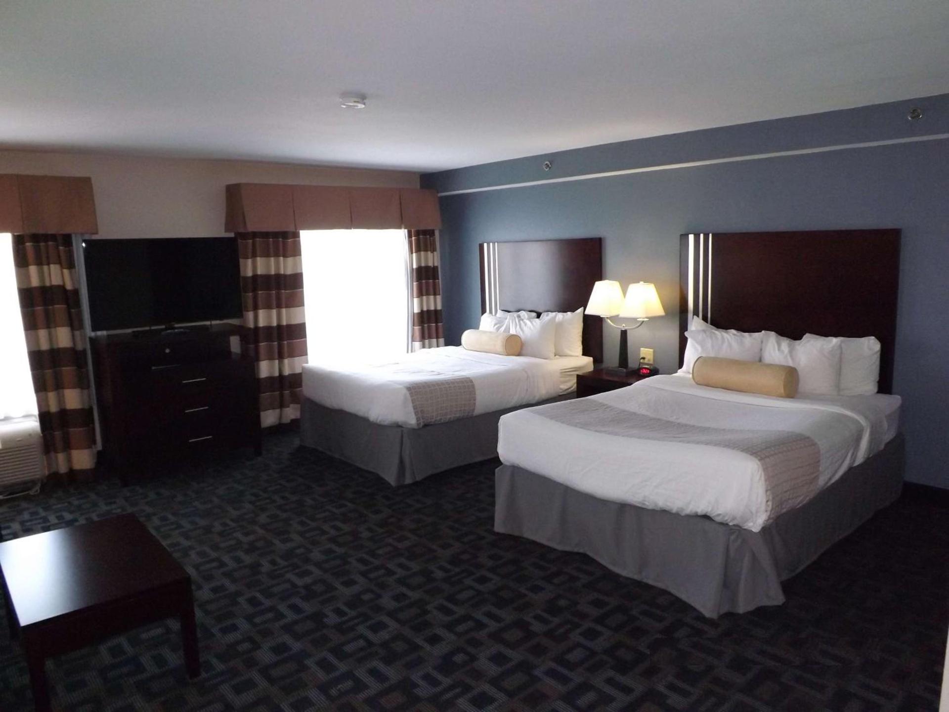 Best Western Plus Kalamazoo Suites photo 13