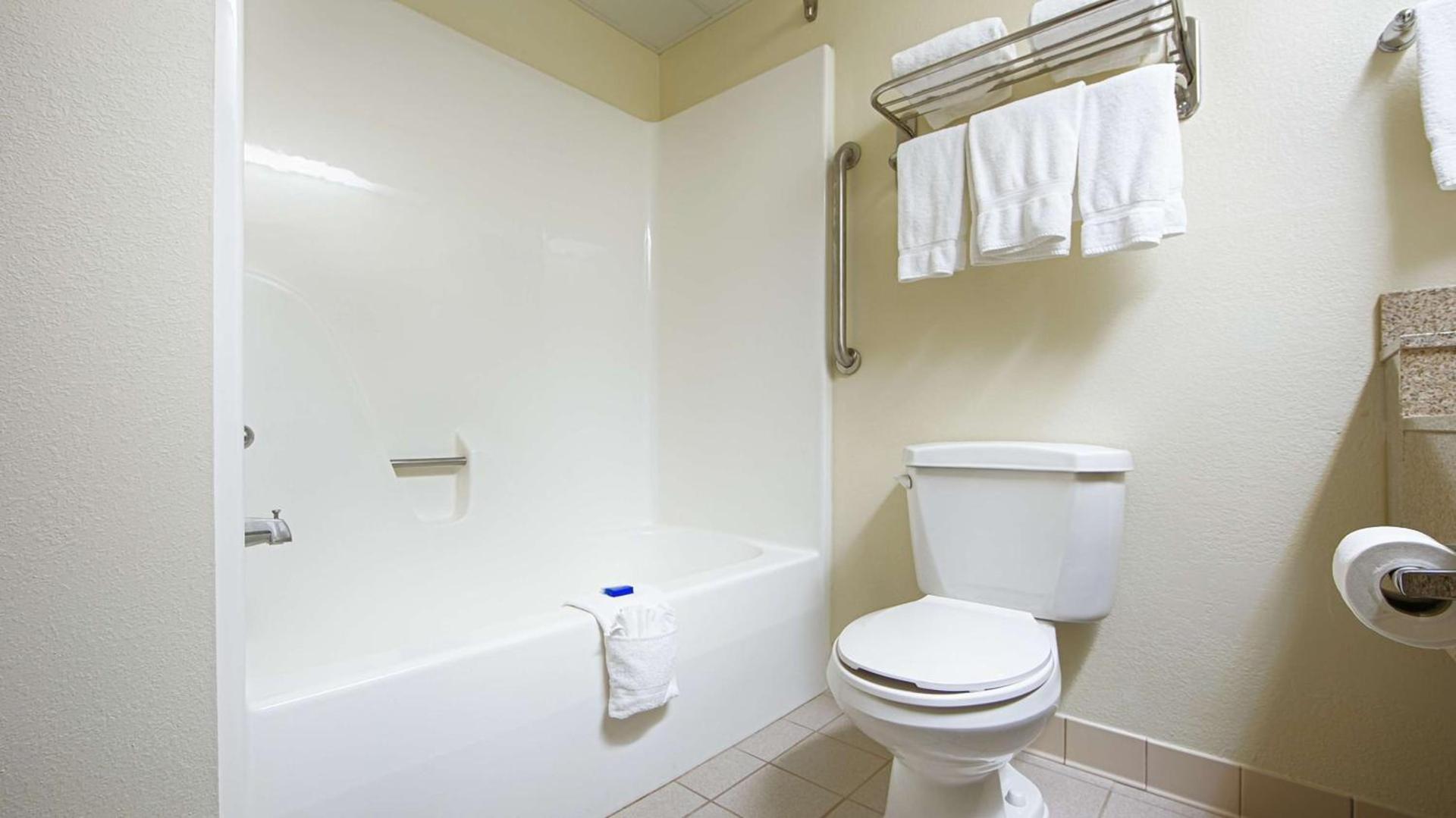 Best Western Hiram Inn and Suites photo 19