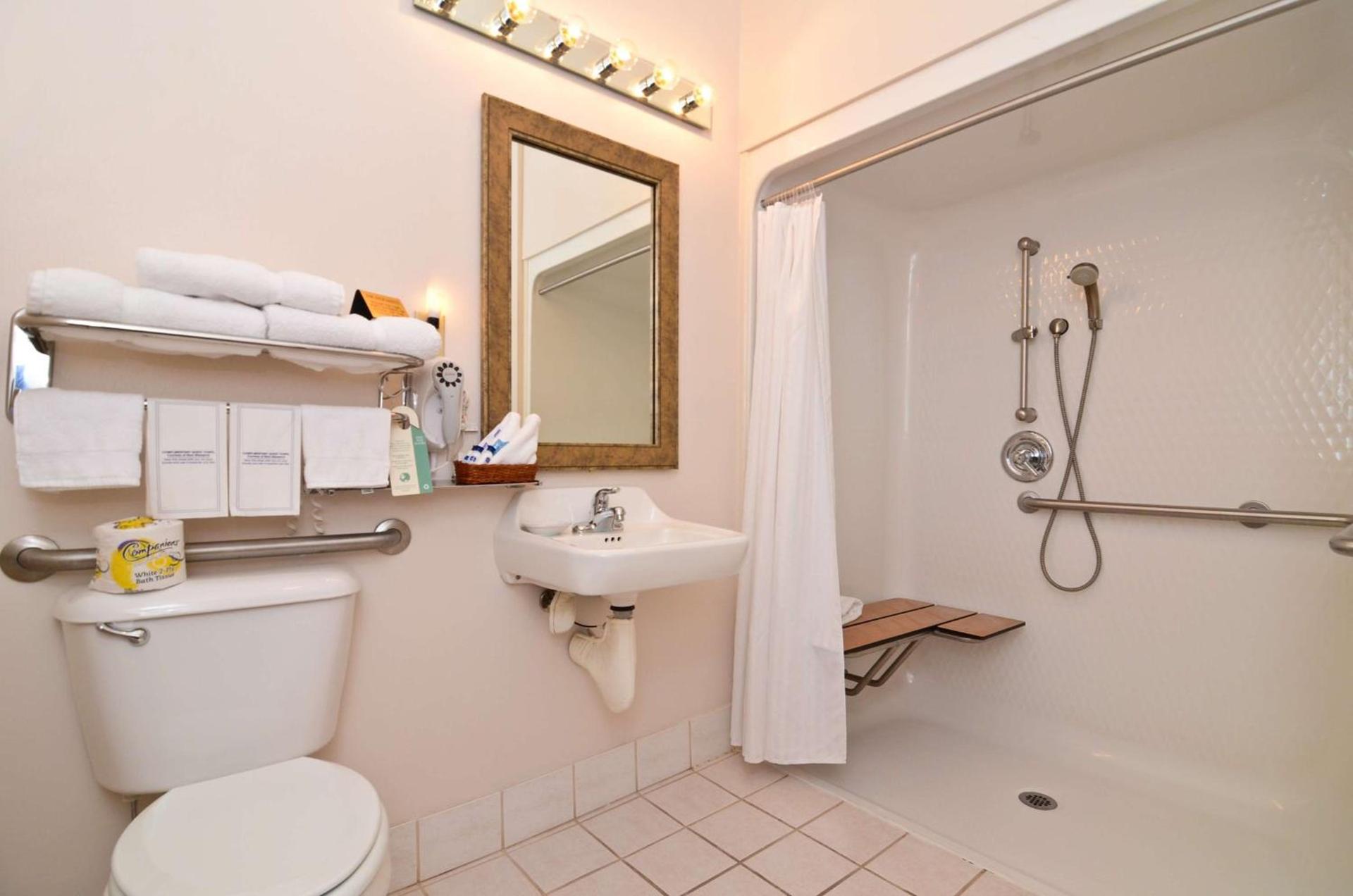 Best Western Brookfield photo 13